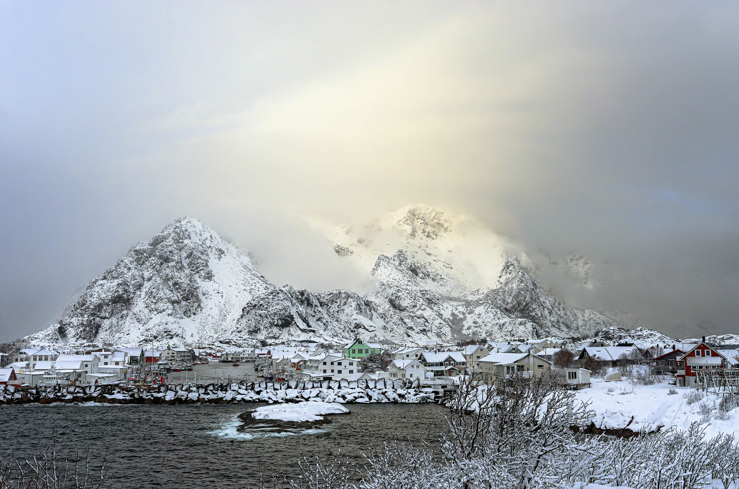 Henningsvær