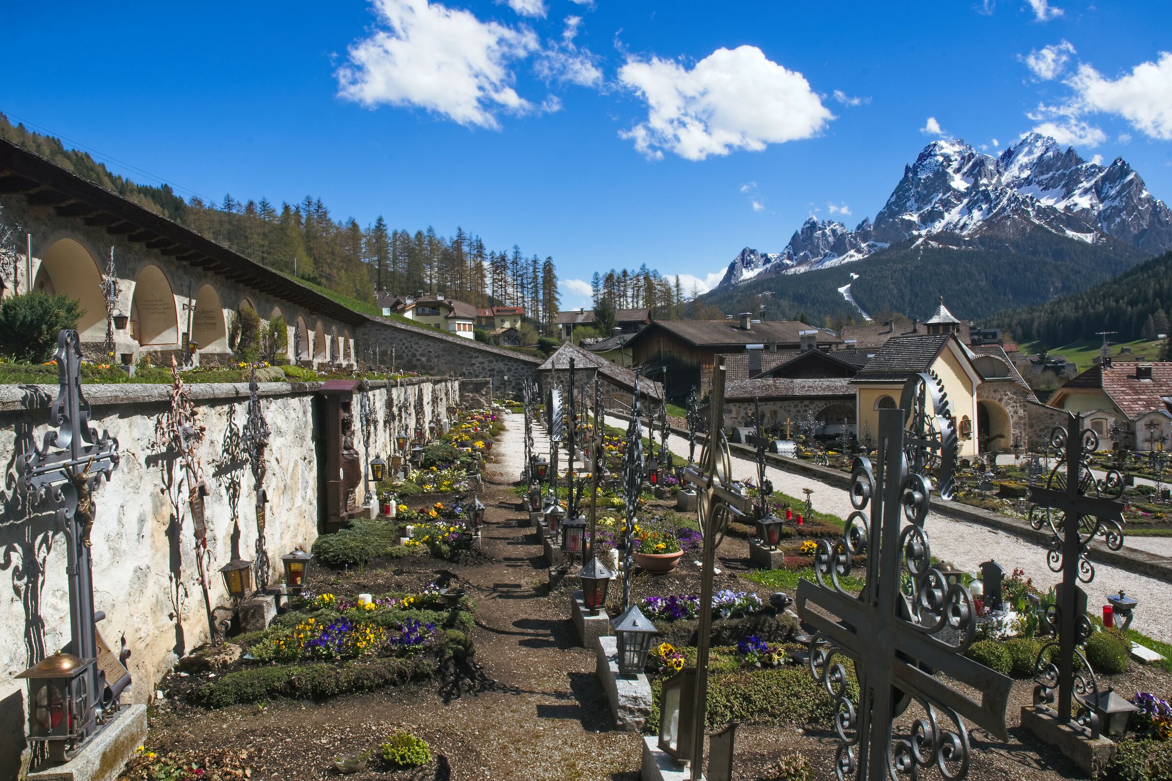 Vista dal cimitero