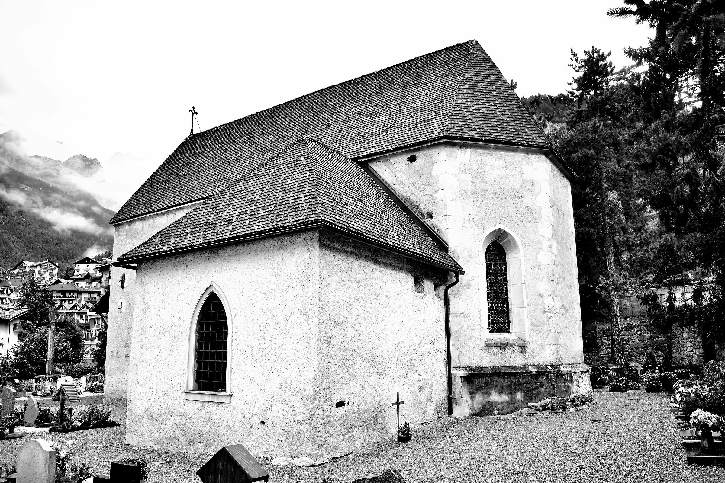 Small church in Molveno