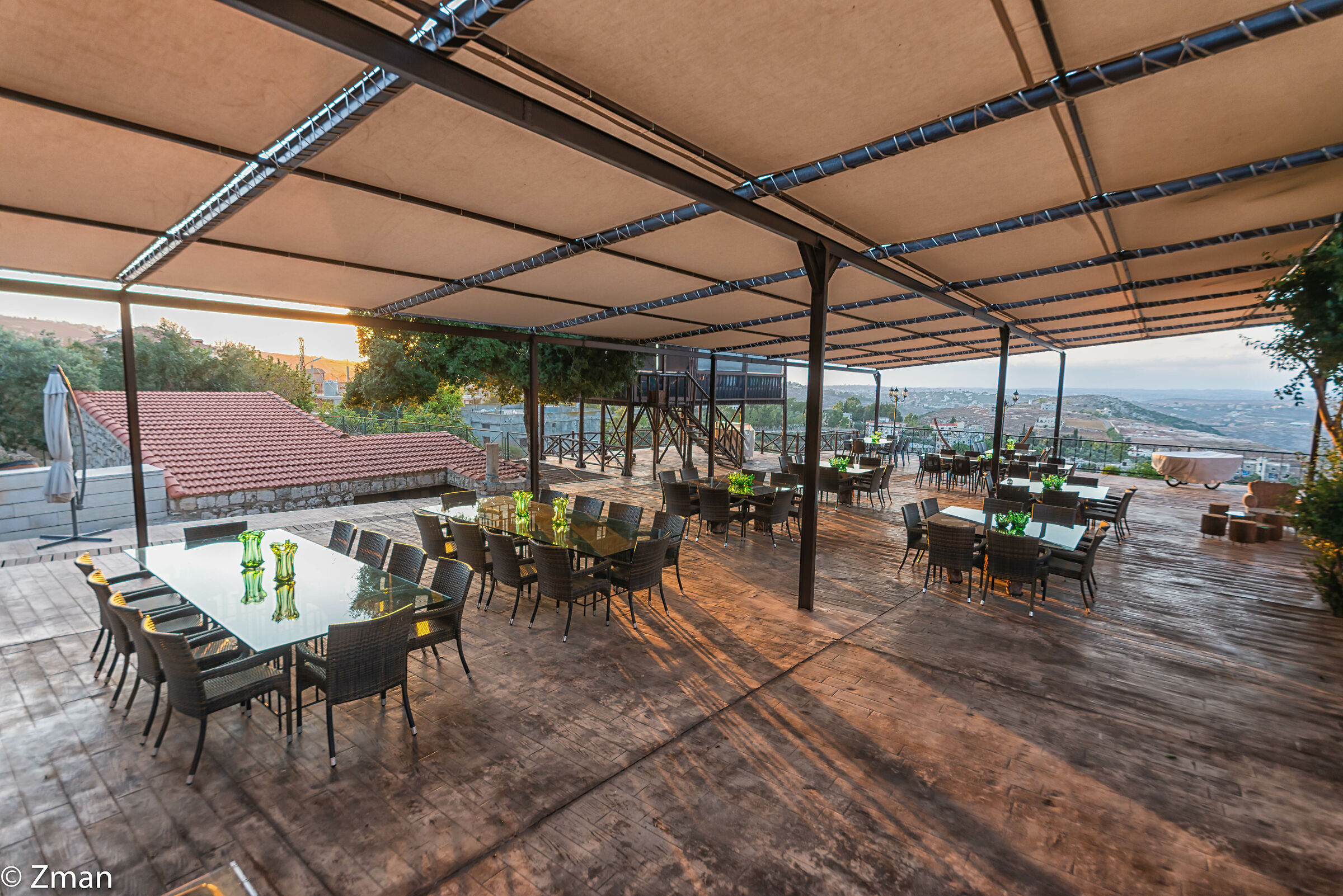 L'area del banchetto estivo