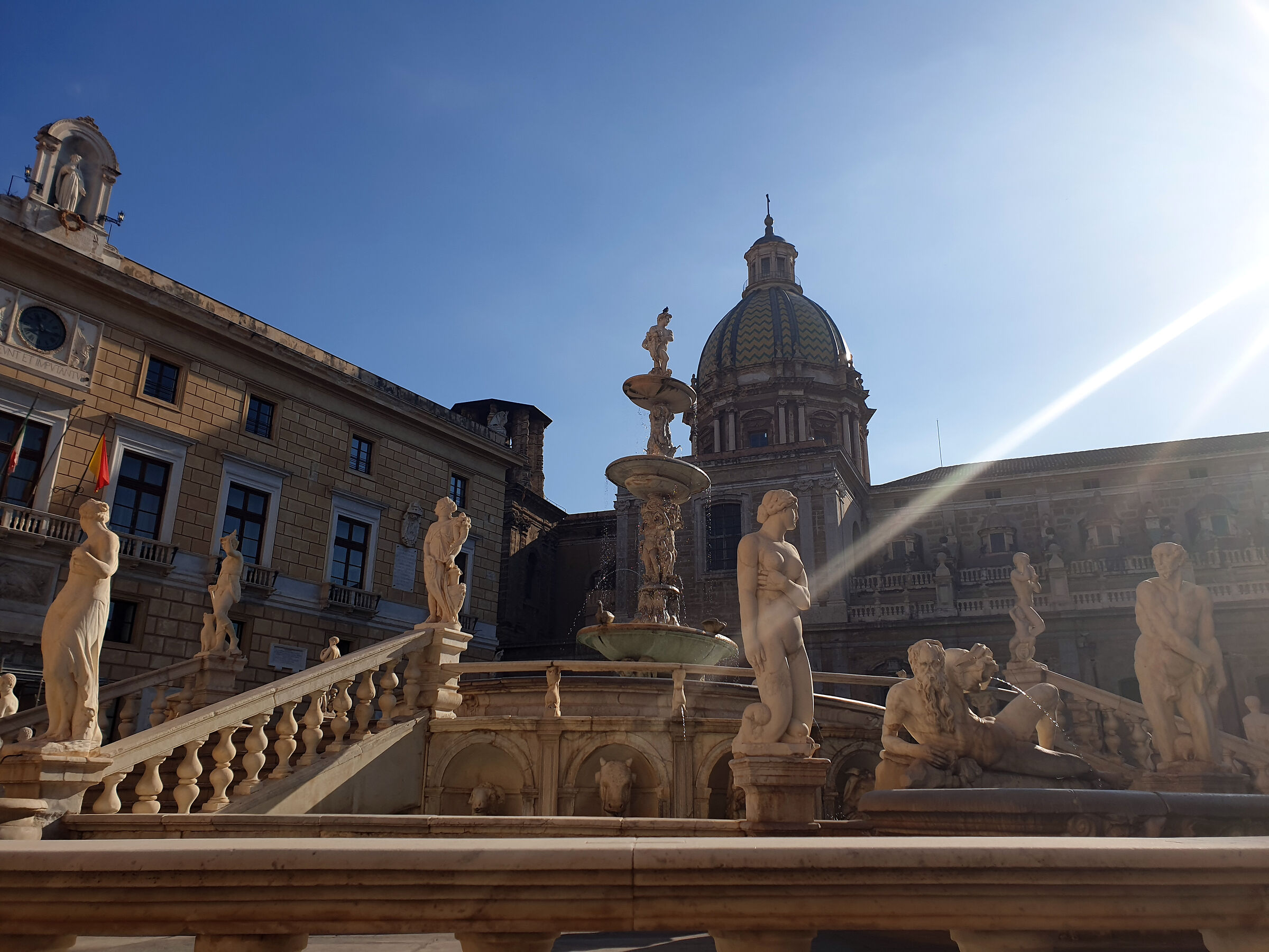 Piazza della Vergogna a Palermo