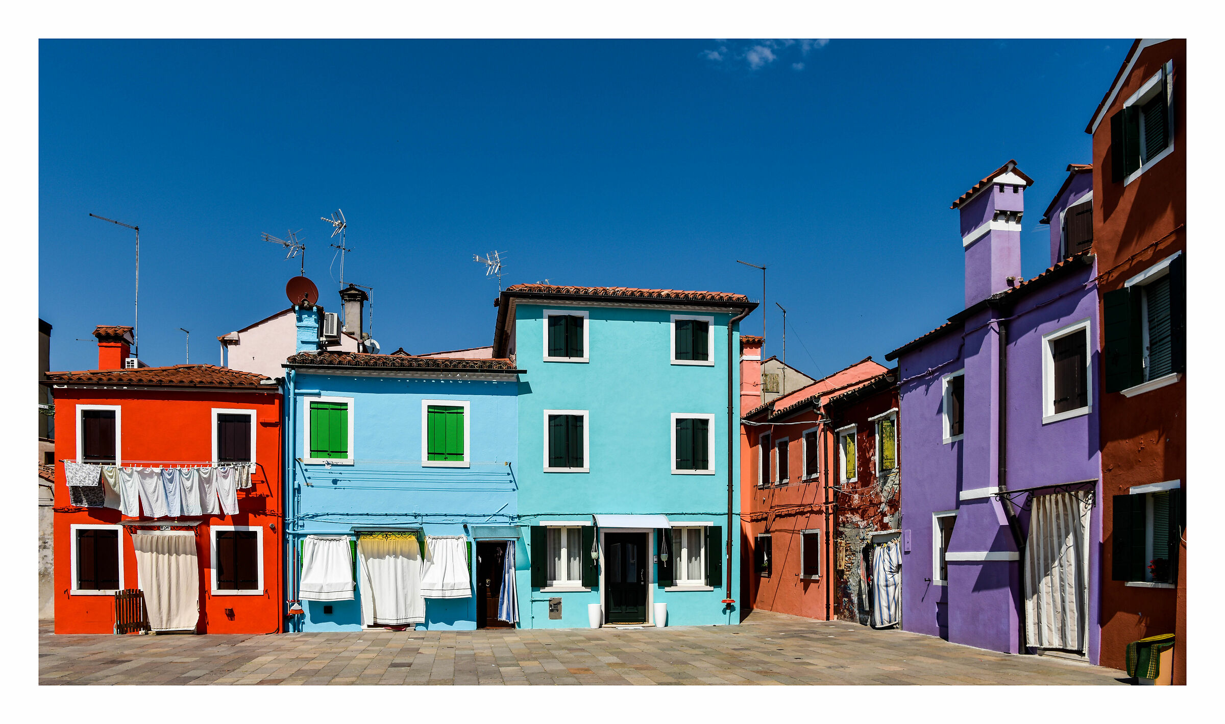 Burano, colors and defects.