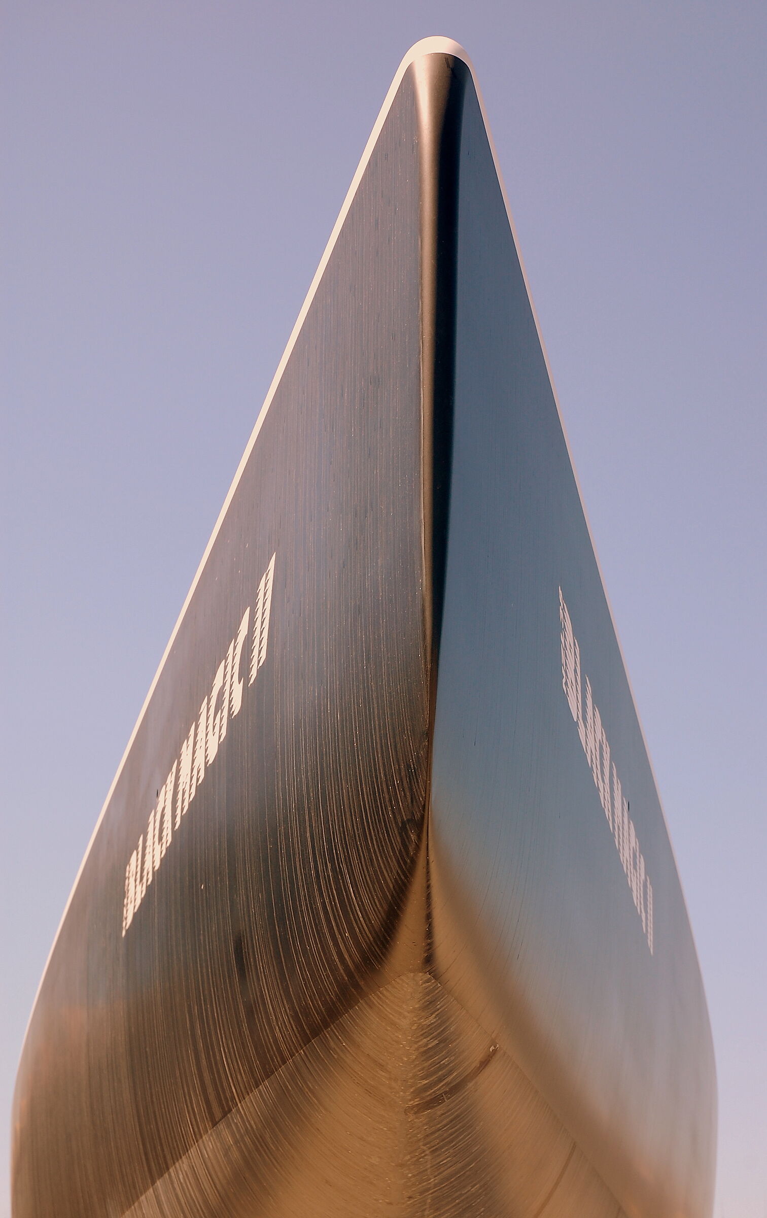 Blackmagic 2 New Zealand T, Americas Cup, Valencia 2008