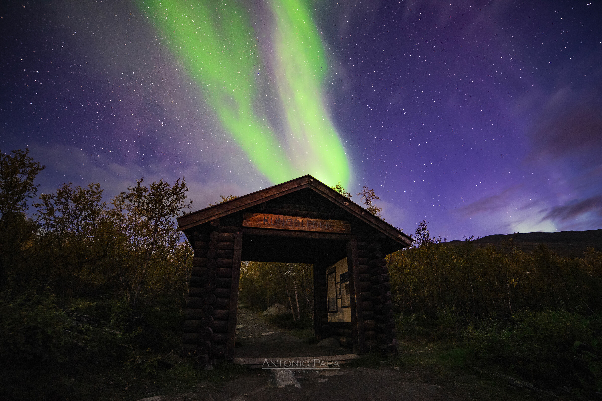 Aurora Borealis in Abisko Kungsleden Trail
