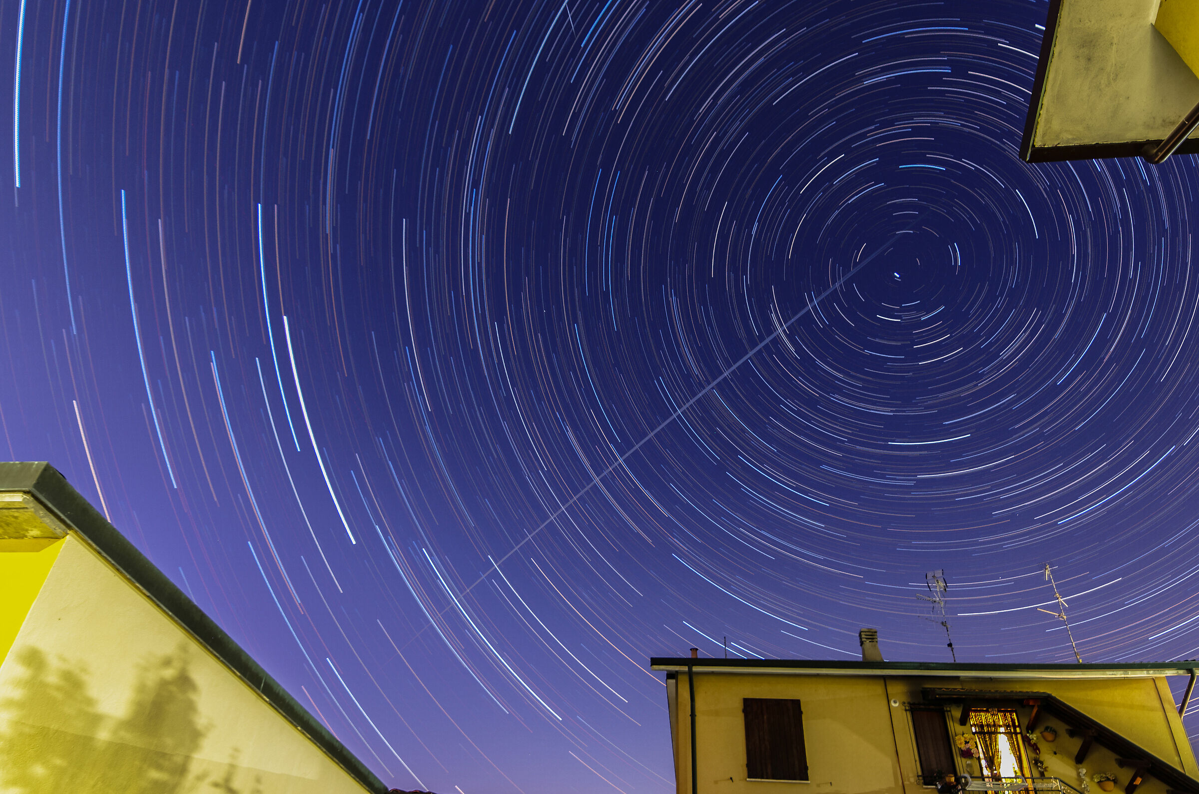 Startrail with Starlink 6