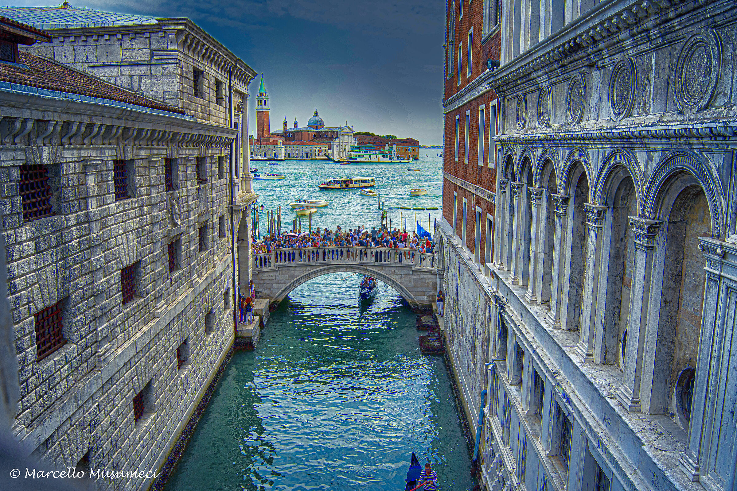 ....in lontananza San Zorzi Mazór