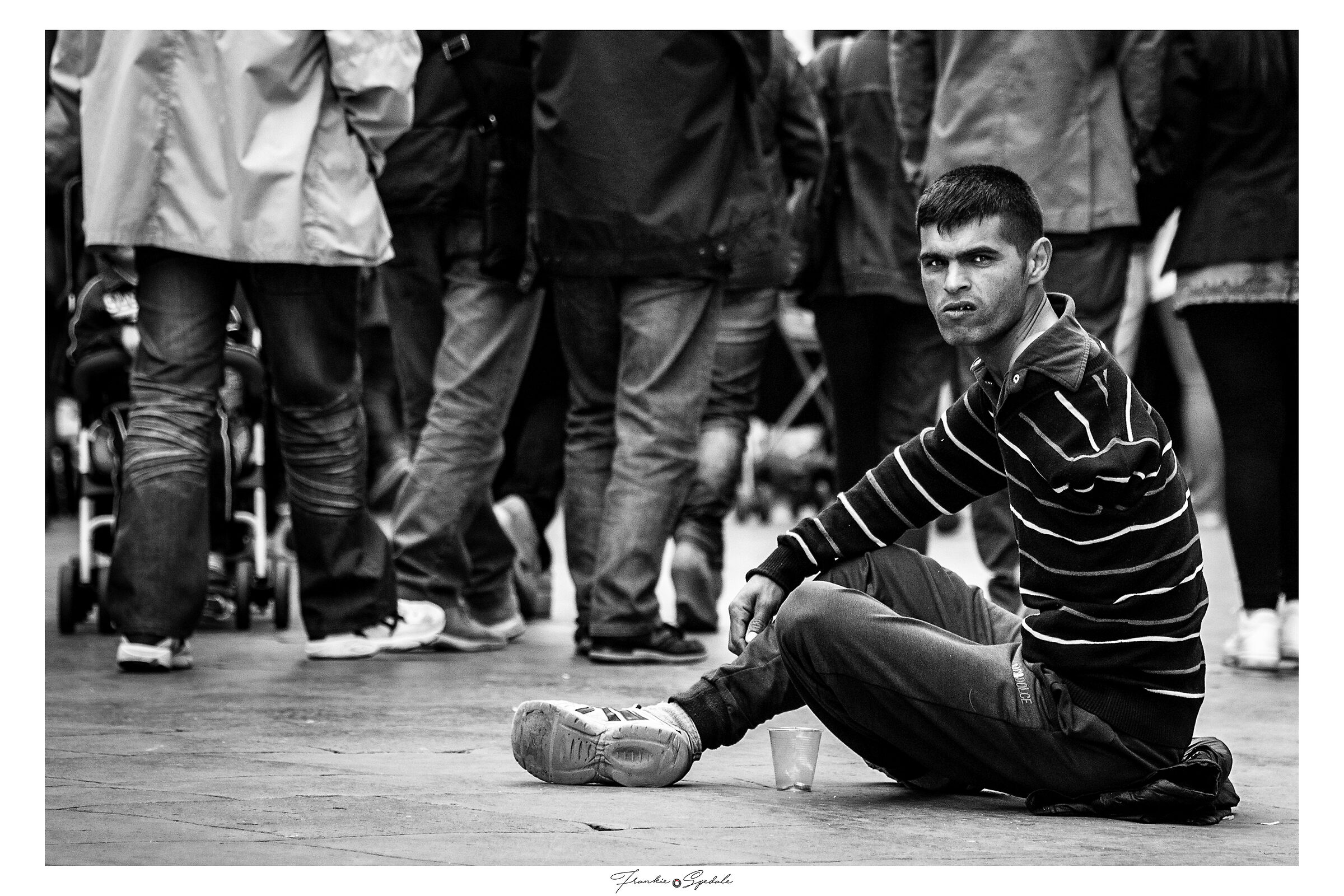 L'indifferenza uccide più di una guerra o di un v...