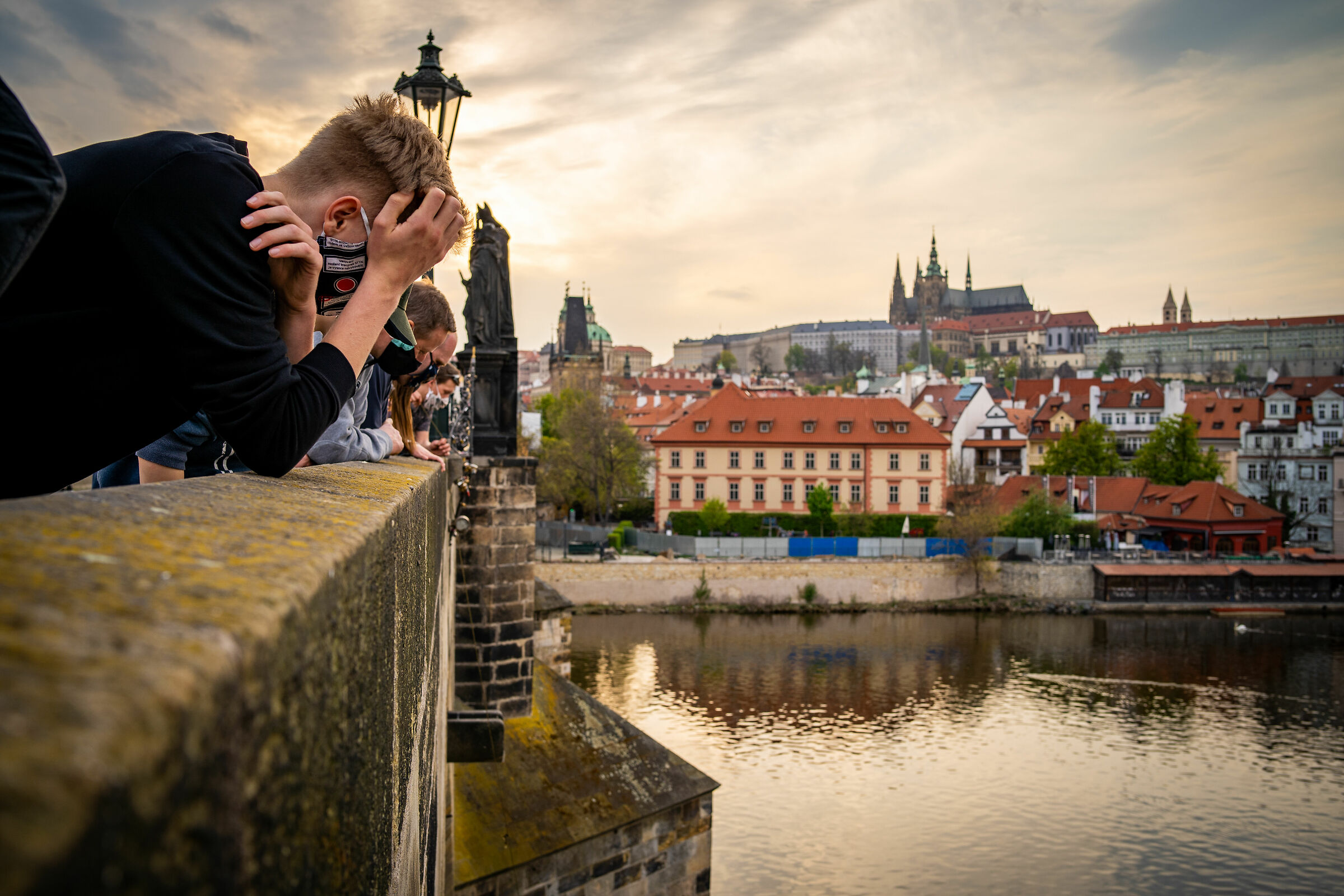 Disperati nel luogo simbolo del loro paese. Coronavirus