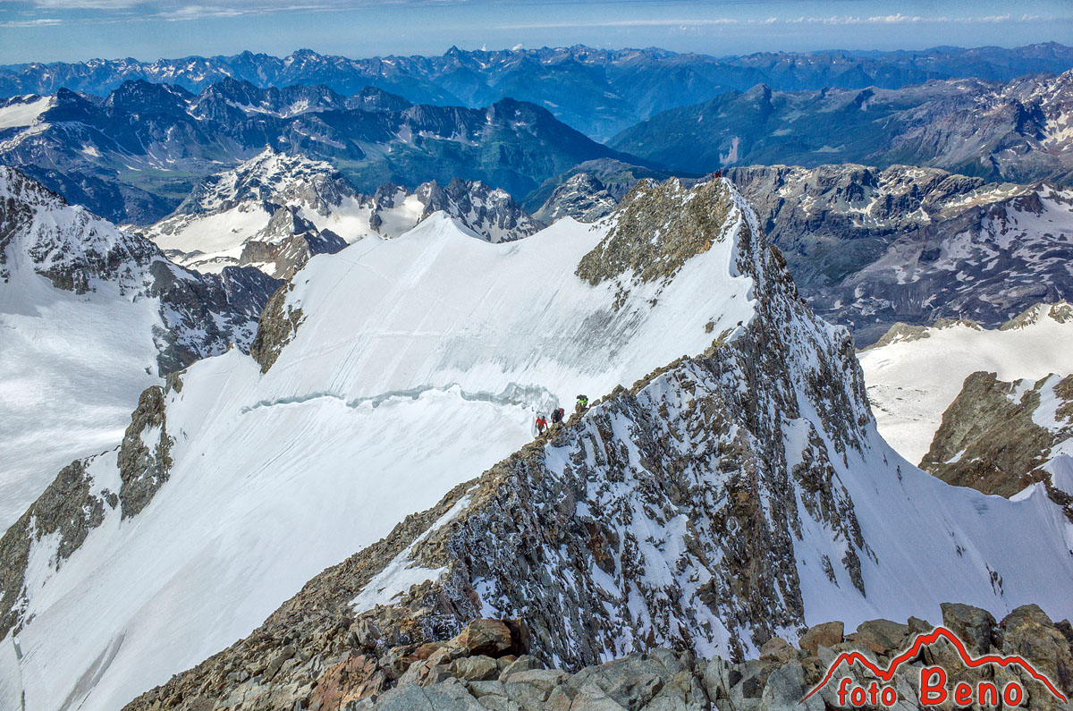 La cresta sud del pizzo Bernina