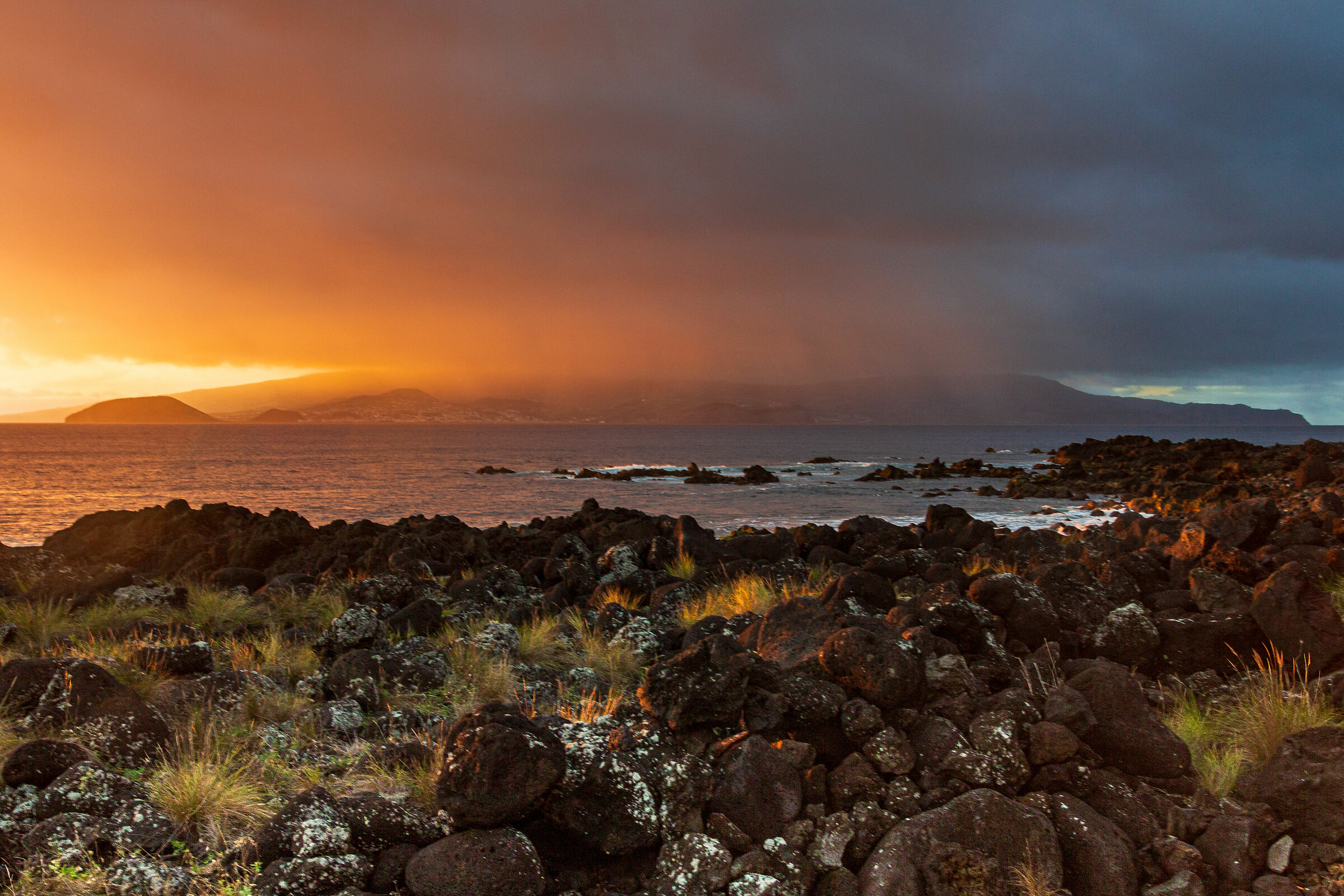 The colors of the storm