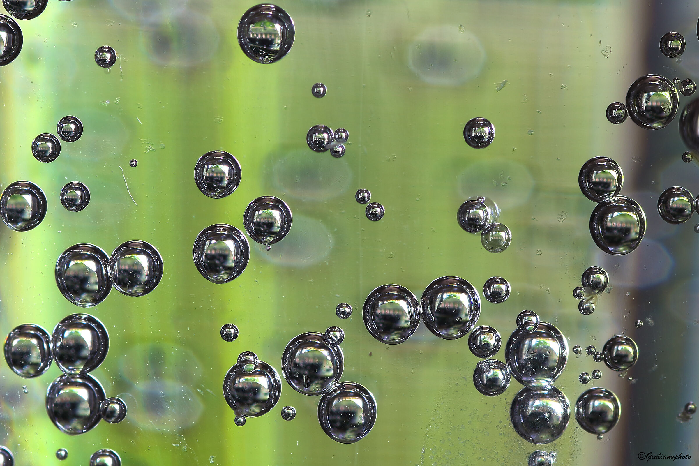 Bubbles (experiment No.34)