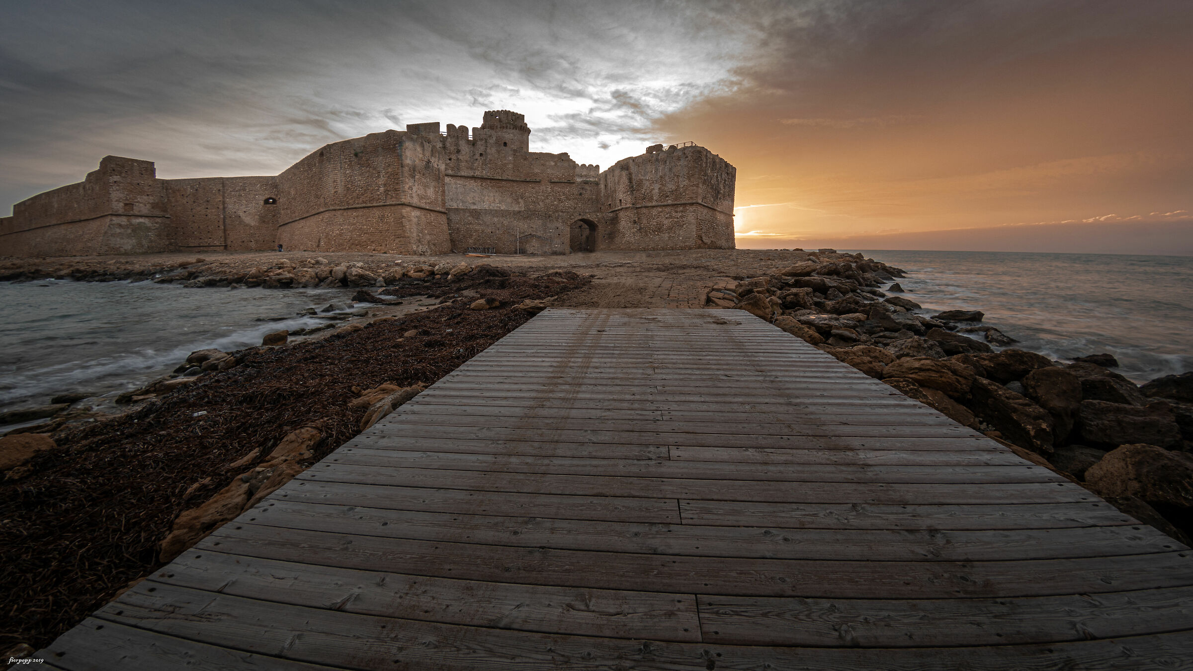 Castello Aragonese 2 a Le Castella KR