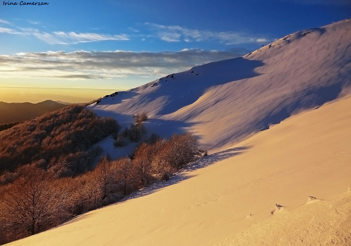 Magia d'inverno verso l'ora del tramonto ..