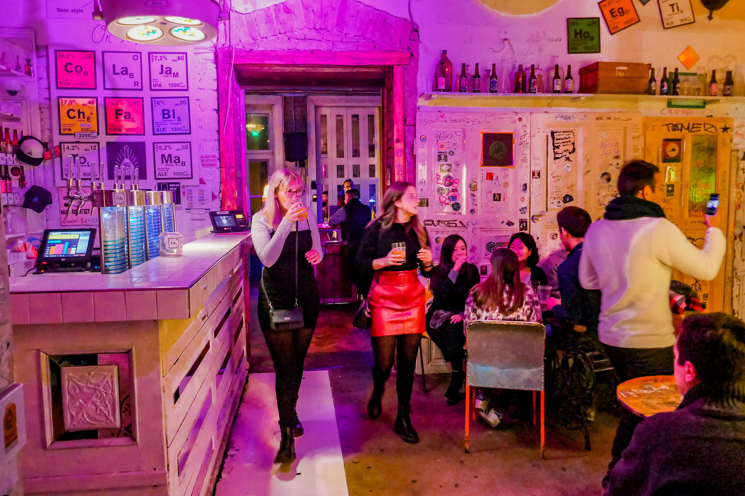 Budapest, Szimpla Kert 2