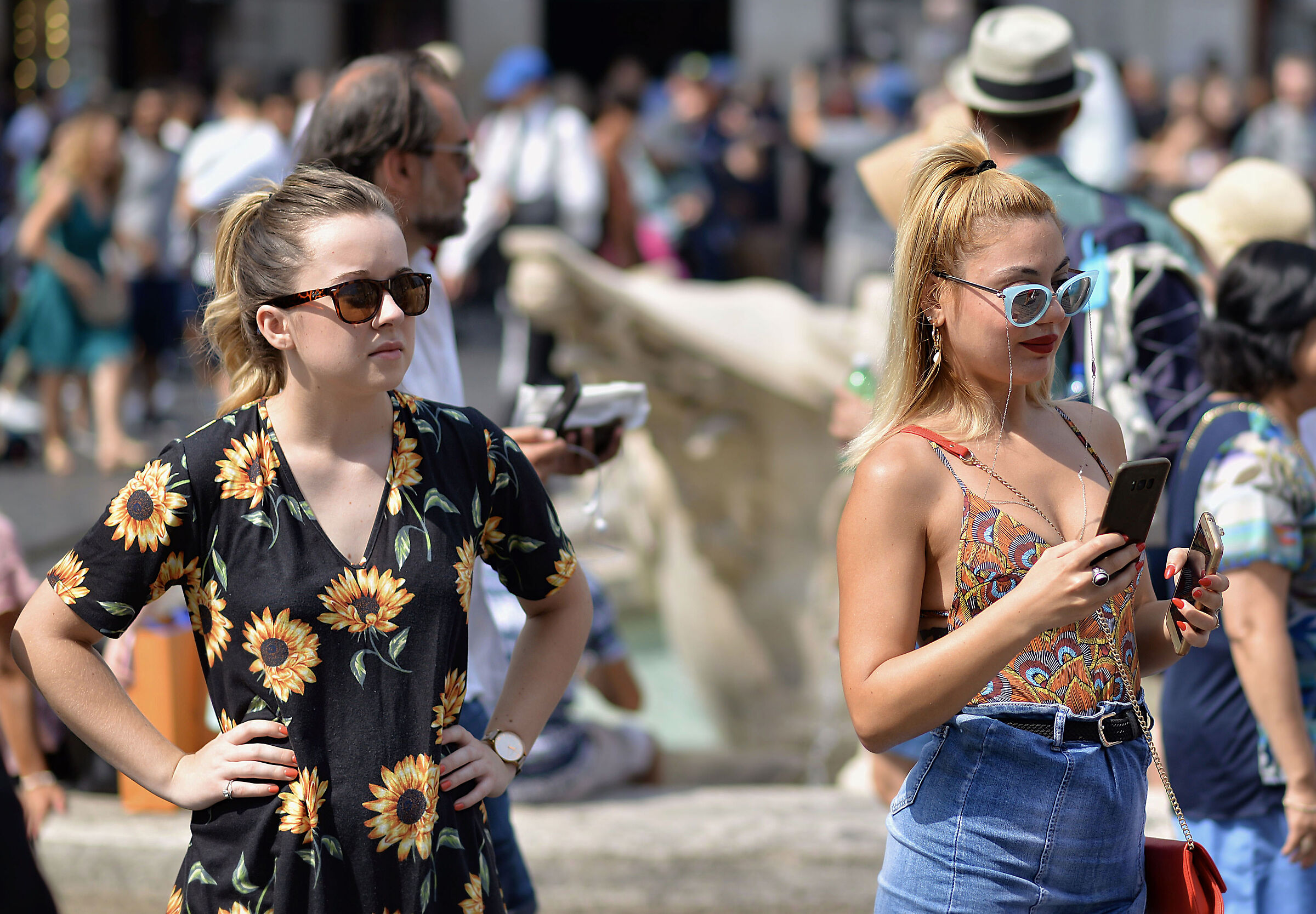 ...voglio proprio vedè a chi fotografa