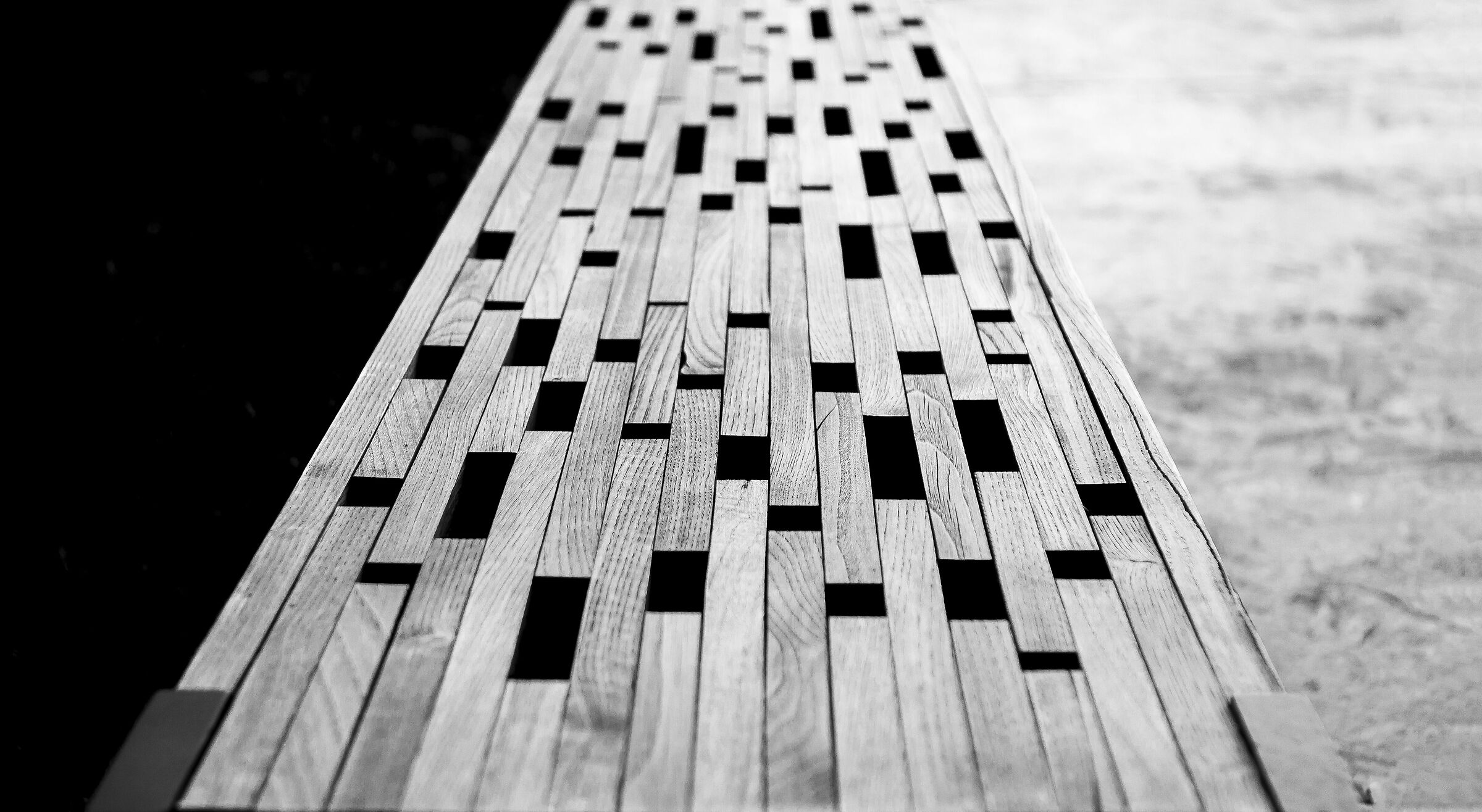 Panchina Minimal B&W