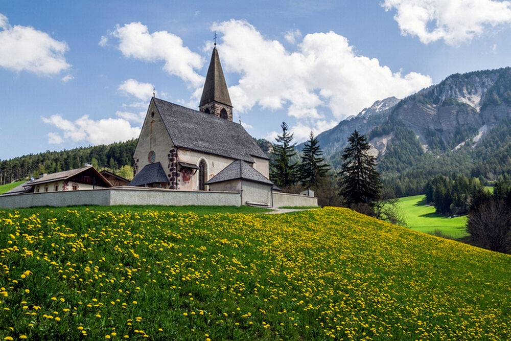 Funes - Church of St. Mary Magdalene