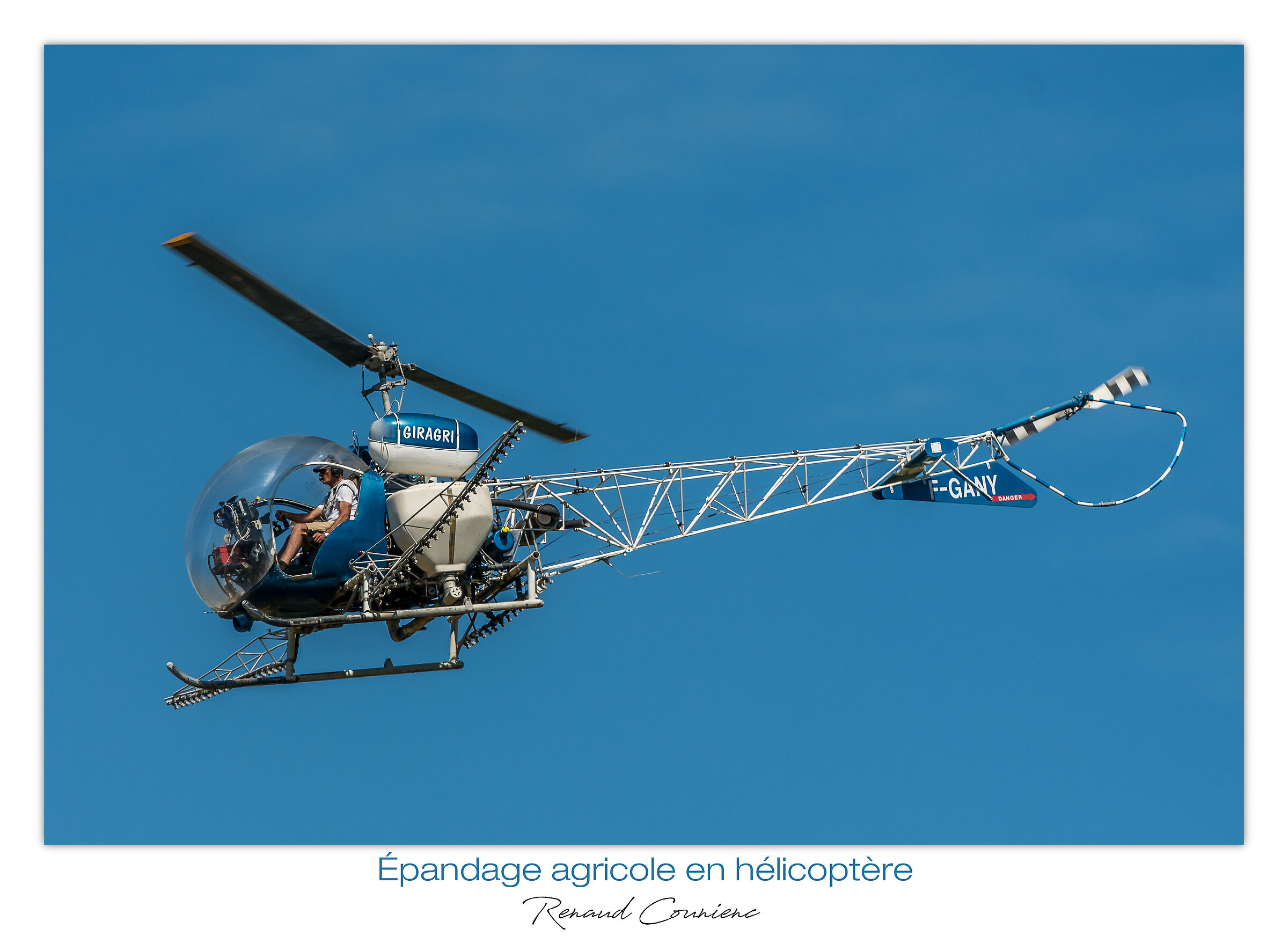 irrorazione agricola in elicottero