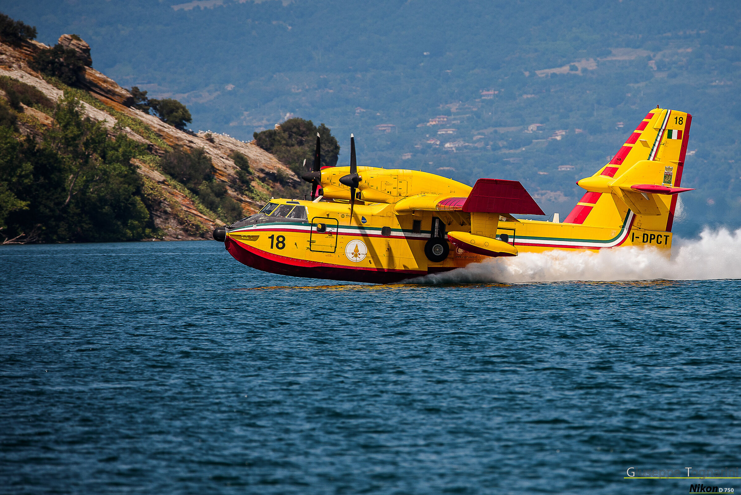 Canaders loading water