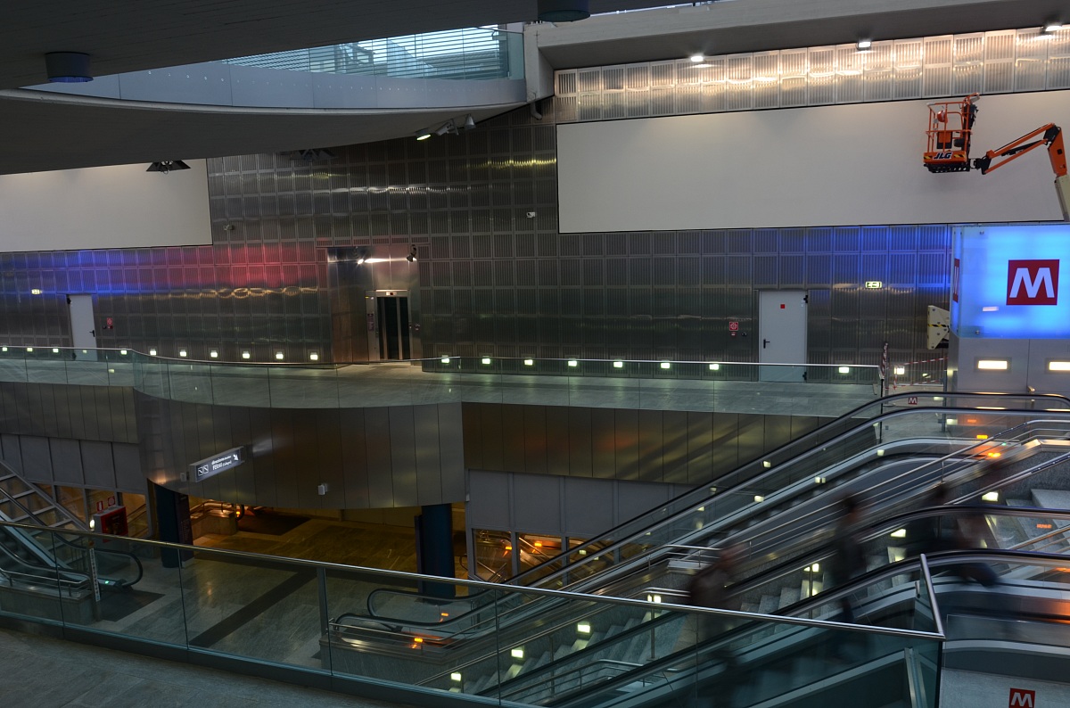 station porta susa - turin