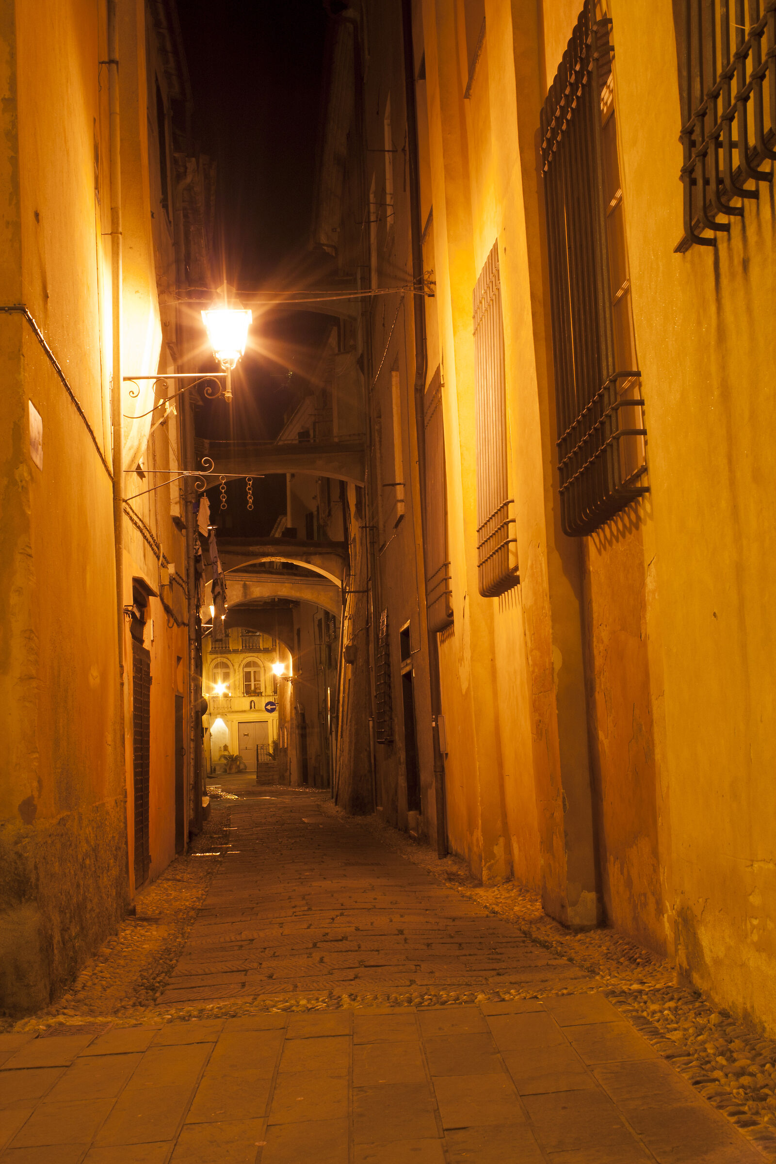 Finalborgo night lane