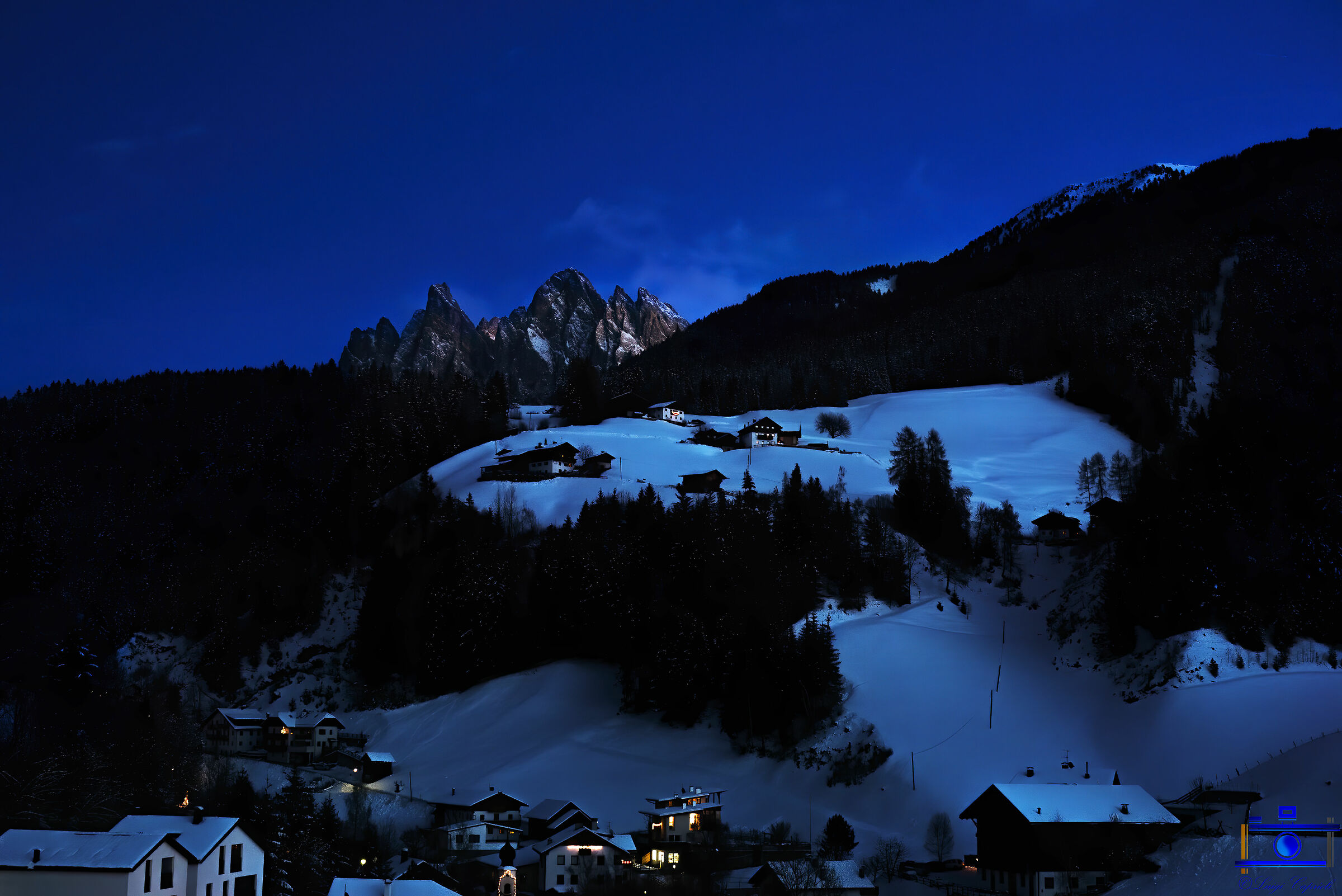 Ora blu in Val di Funes