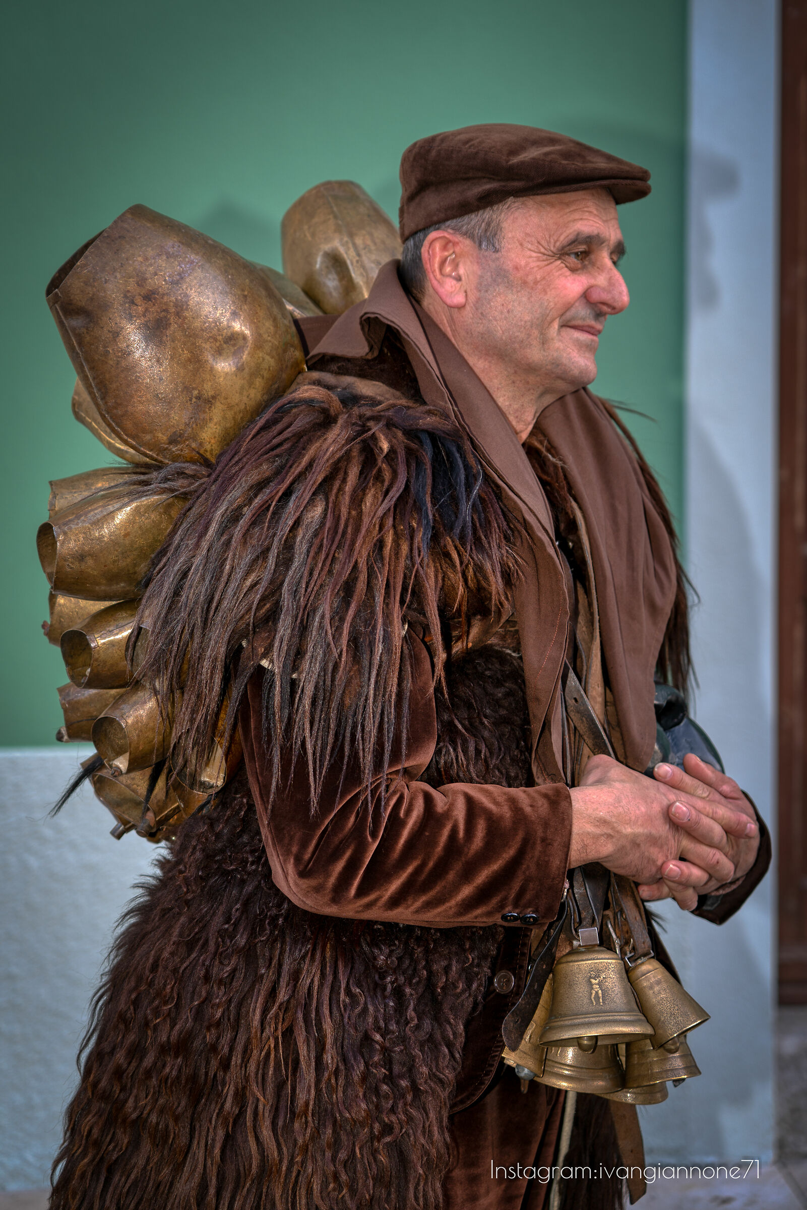 The dress is not a monk. Sweetness can be hidden