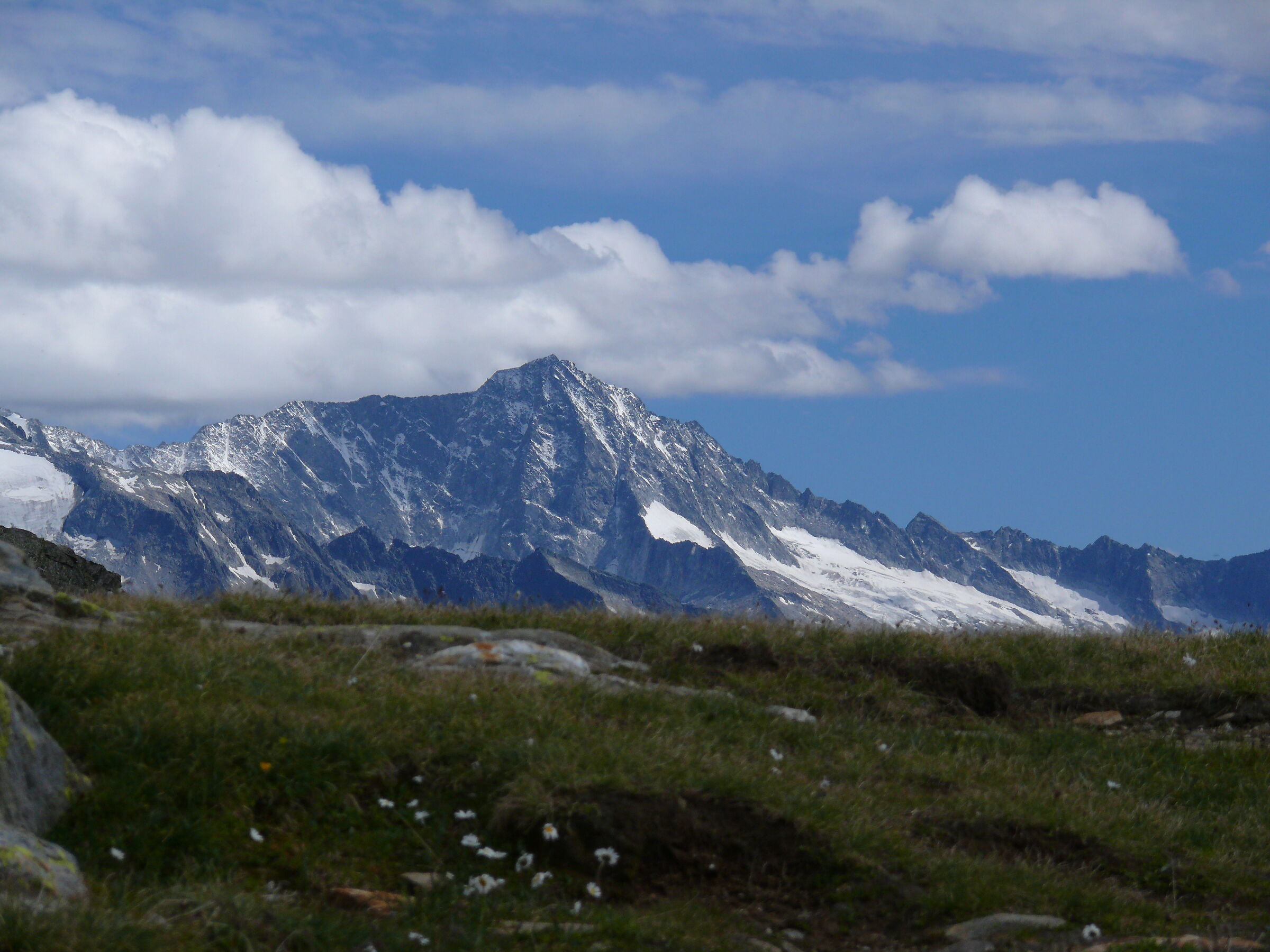 Glimpse from the Gavia Pass