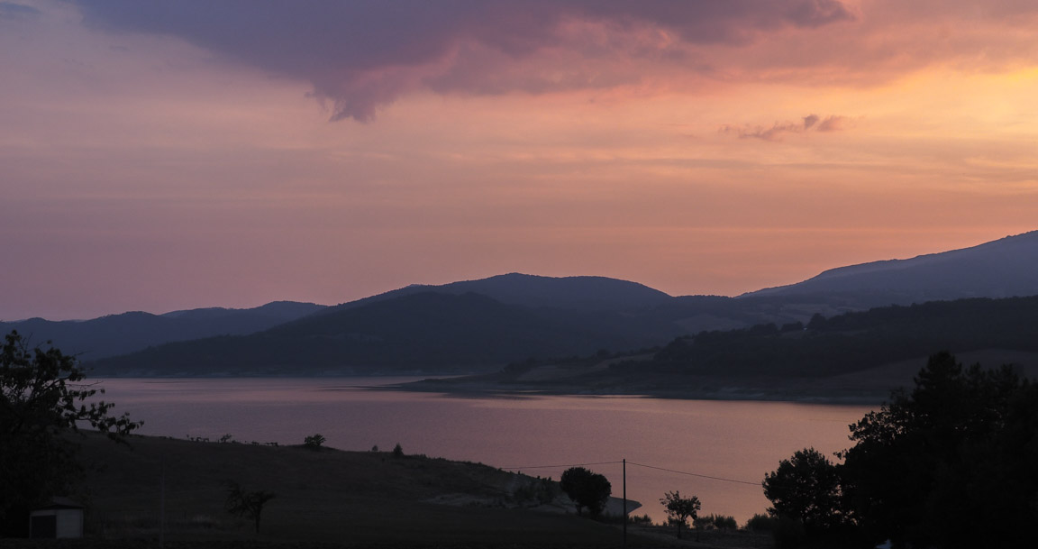 scorcio sul lago Trasimeno