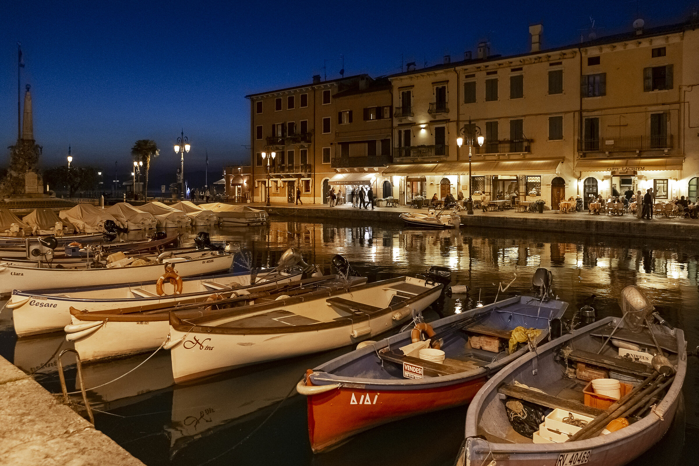 Sera a Lazise sul Garda... 01