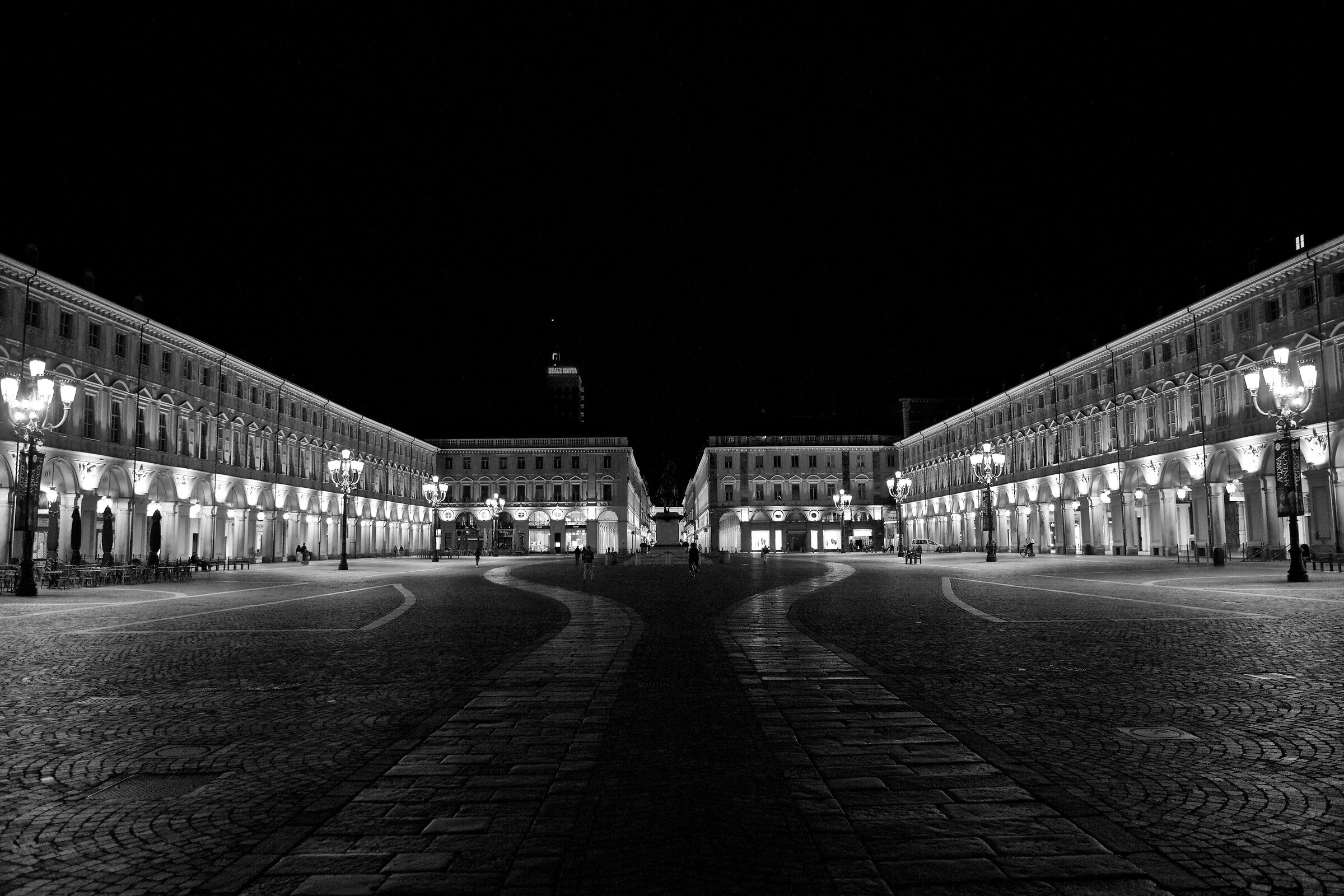 Piazza San Carlo ai tempi del Covid-19