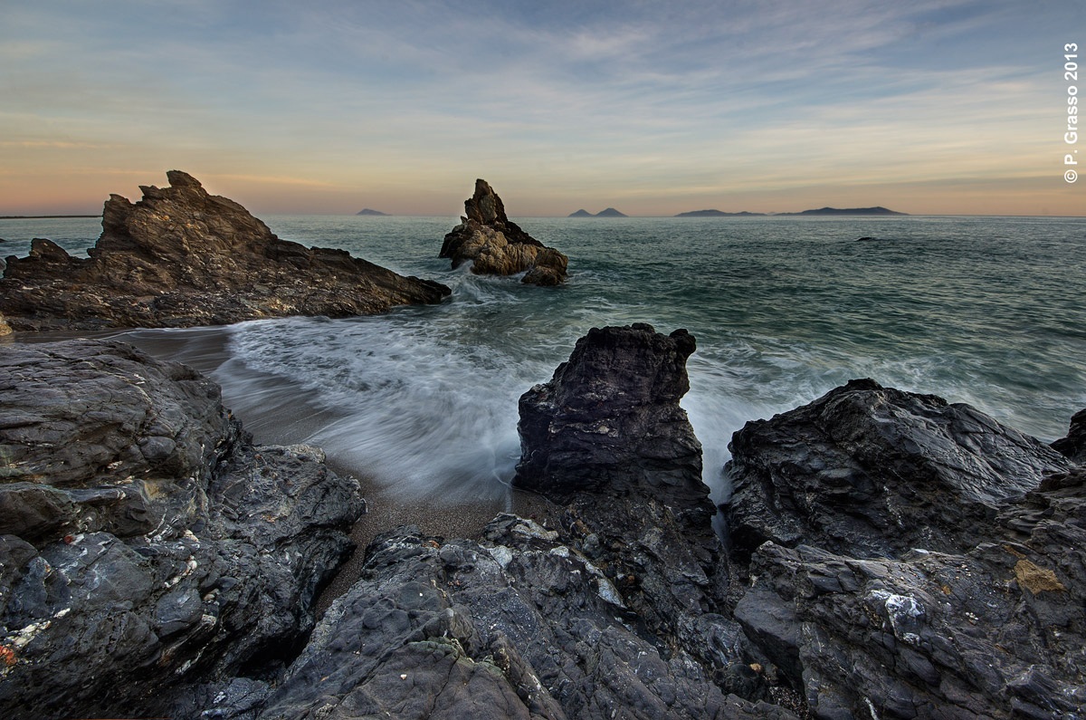 Capo d'Orlando (Me) - Sunrise with the Aeolian Islands