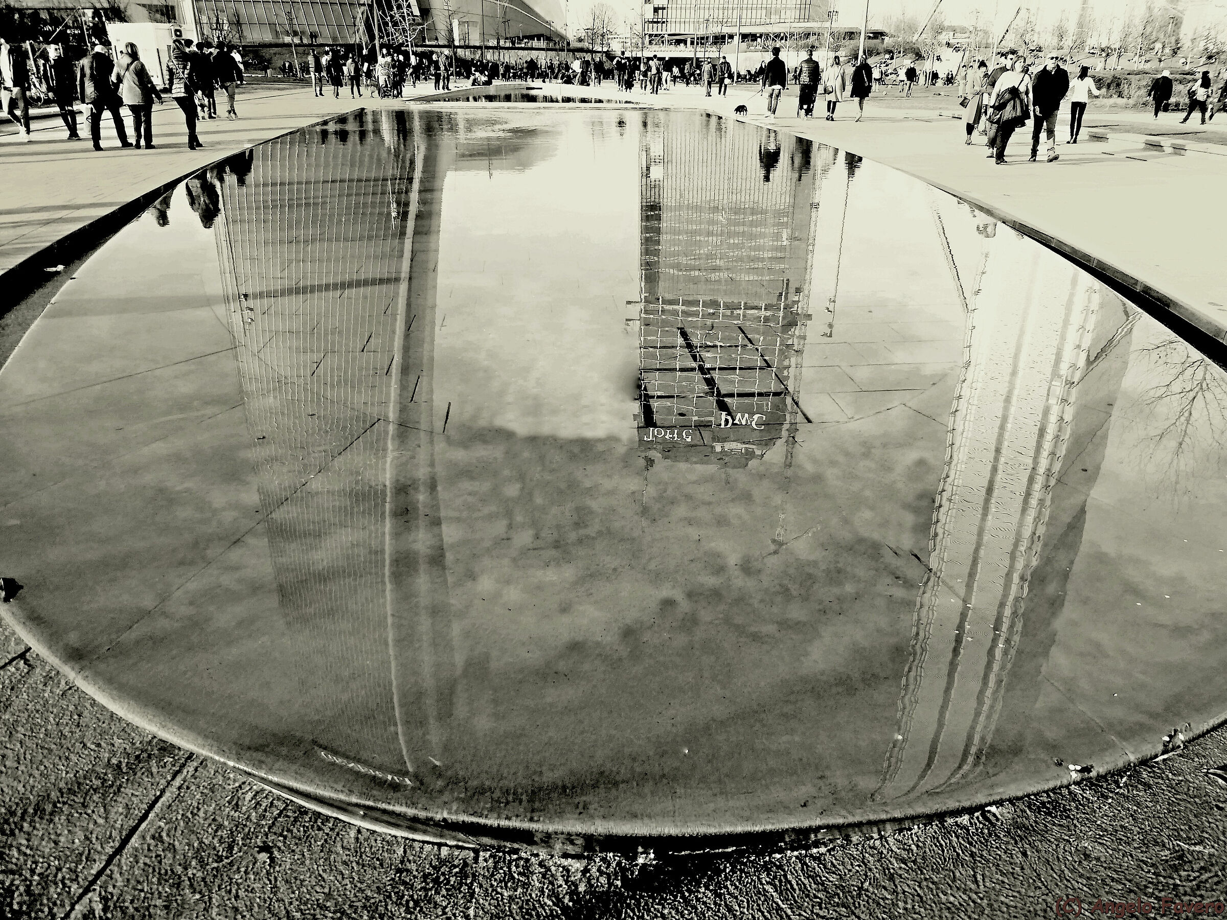 riflessi a City Life