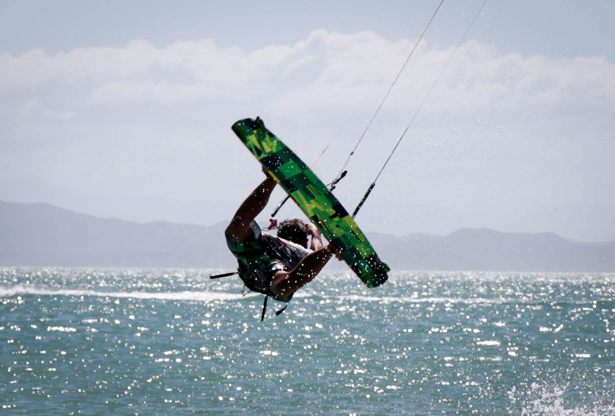 KiteSurf