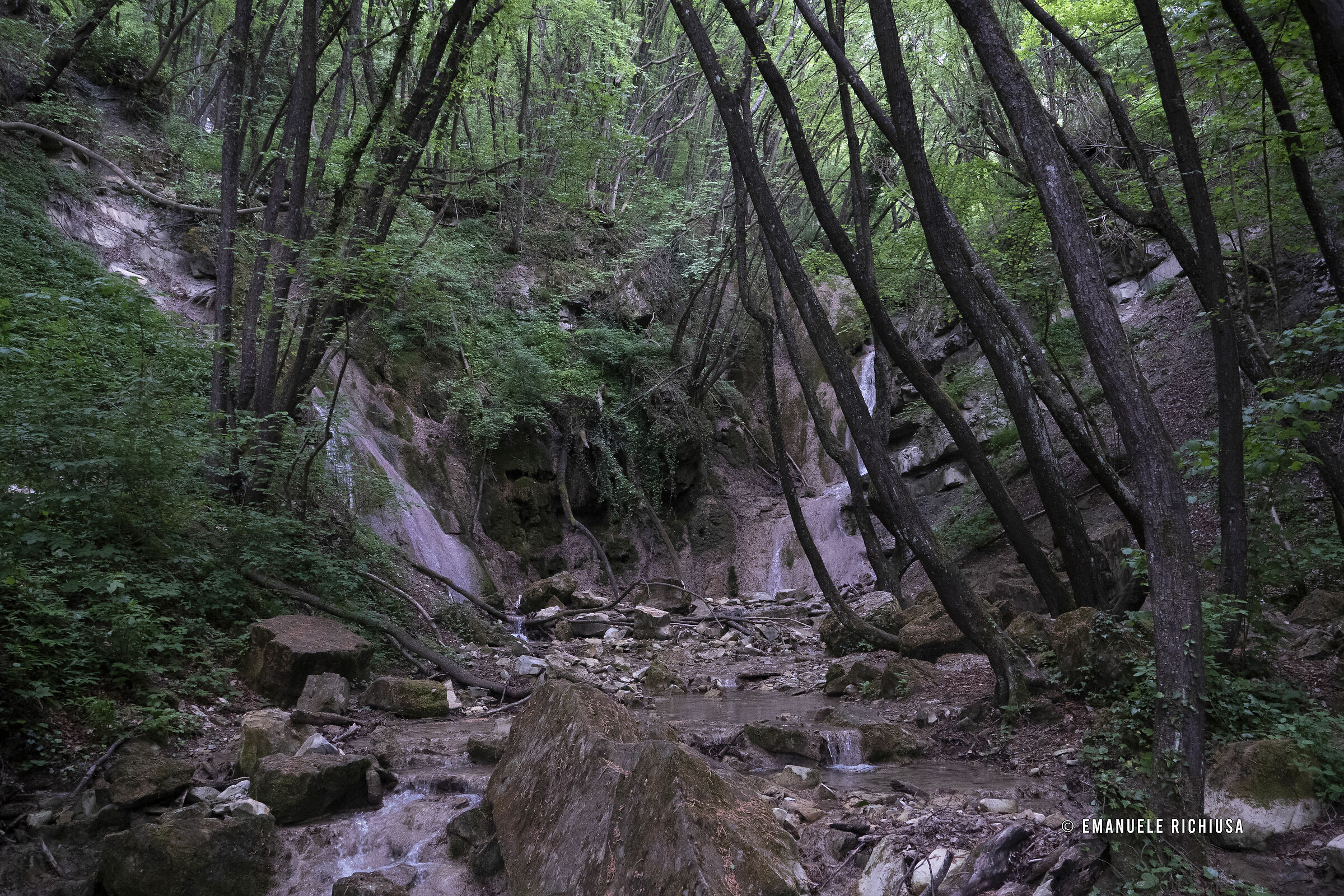 Cascate