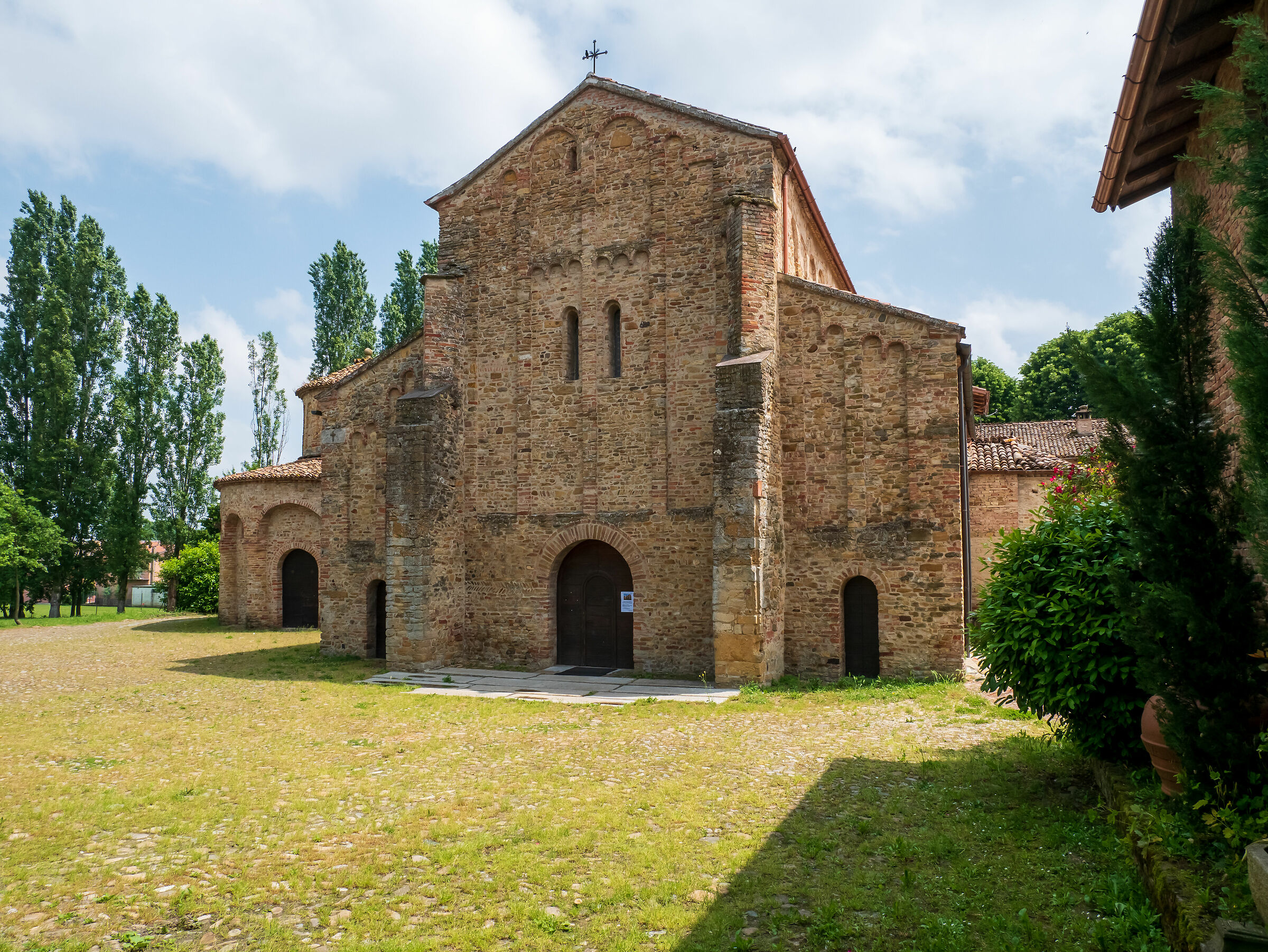 South front church Vigolo Marquis