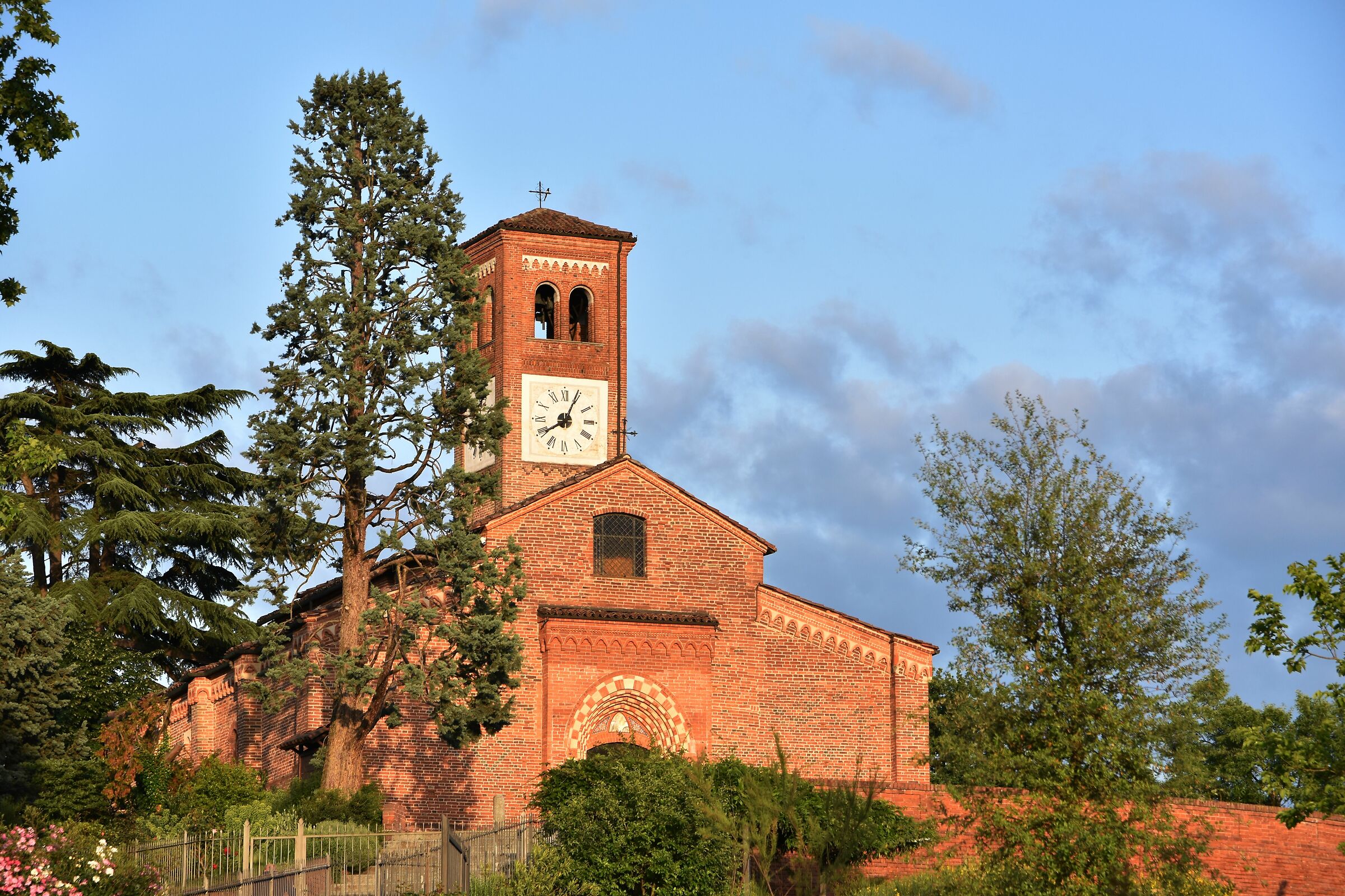 St. Mary's Church of Viatosto