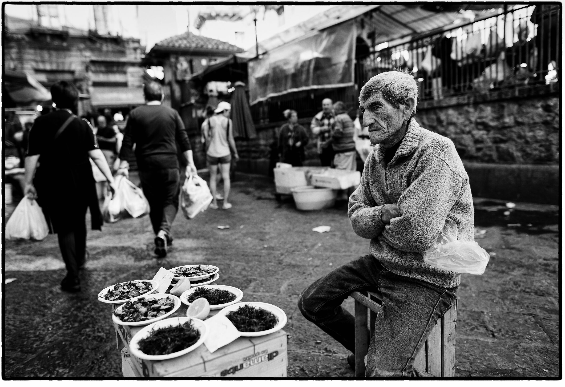 "The minimalist seller"