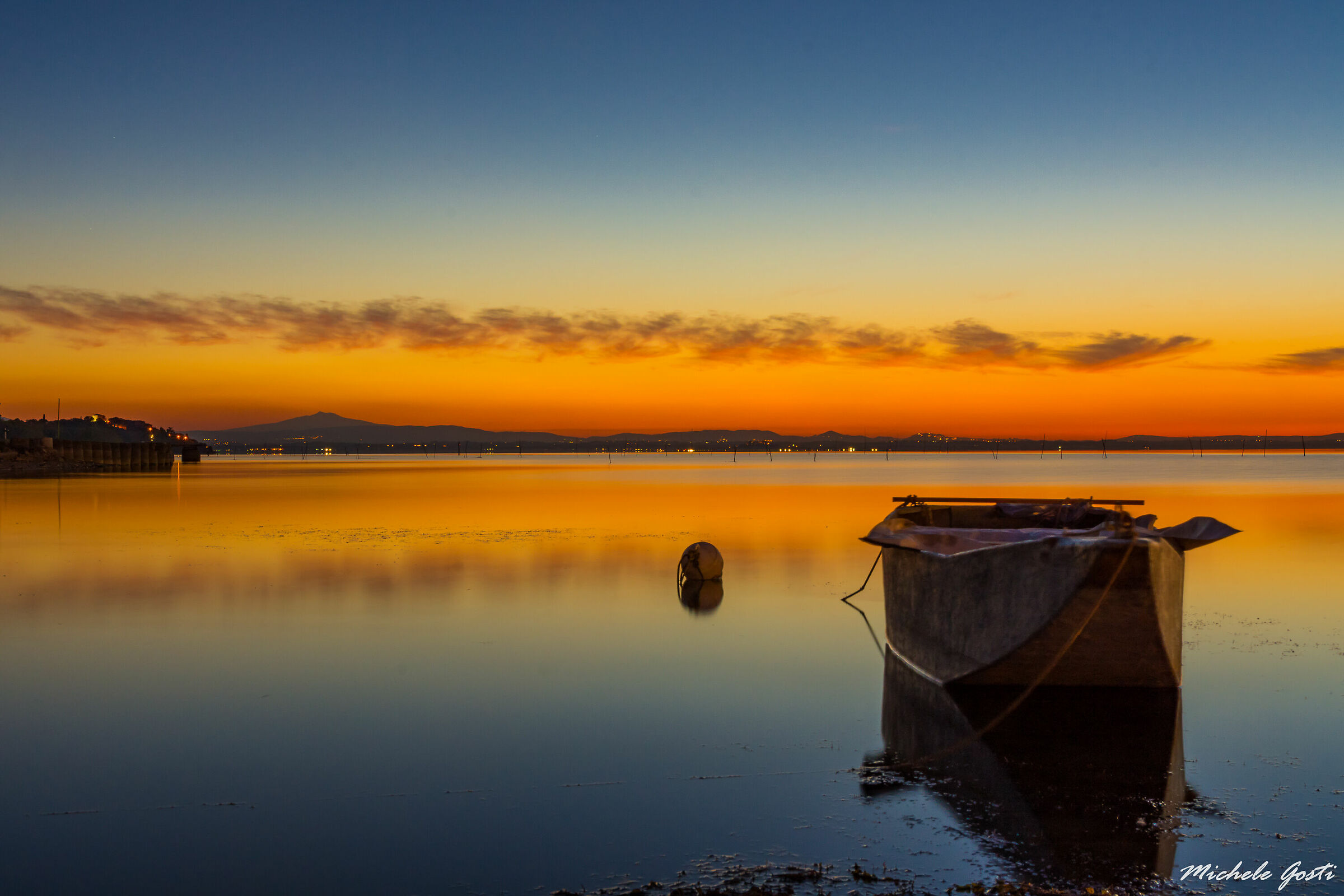 Solitaria al tramonto