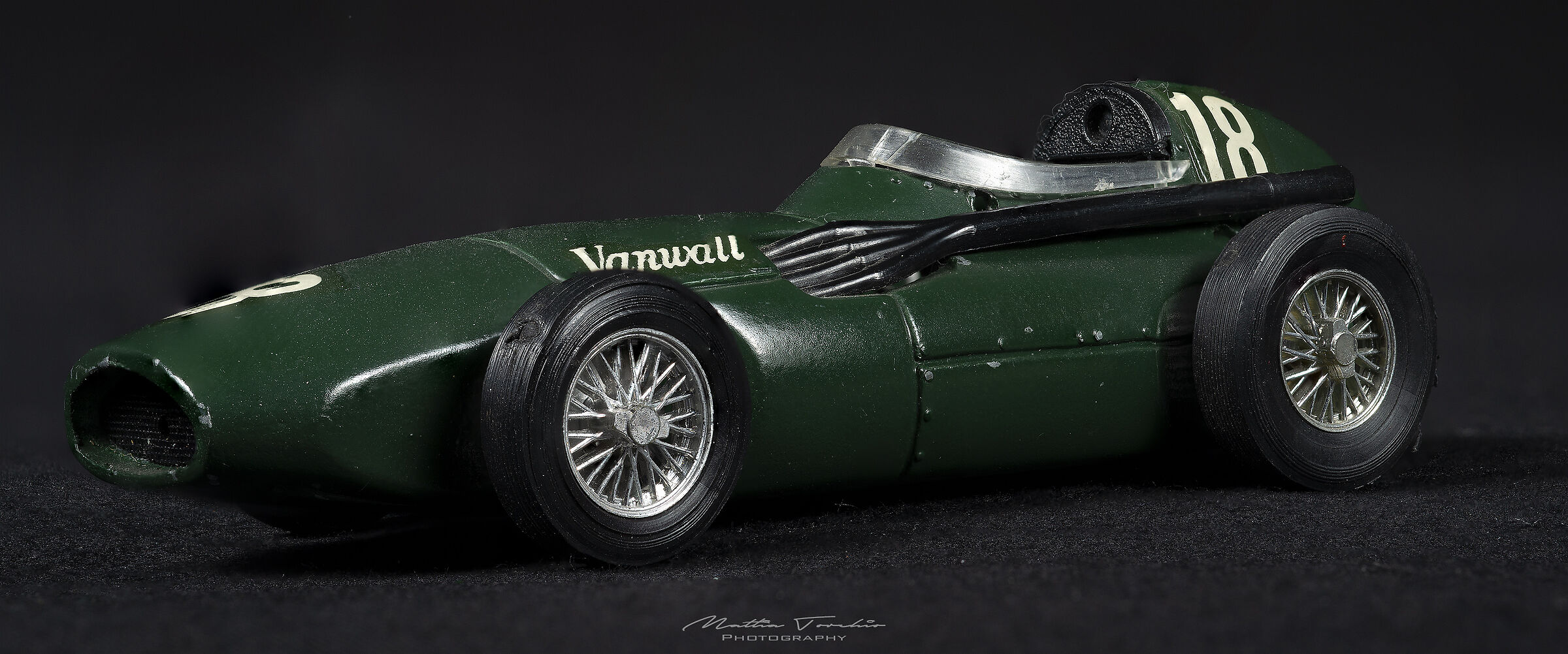Modellino F1 Vanwall anno 1957