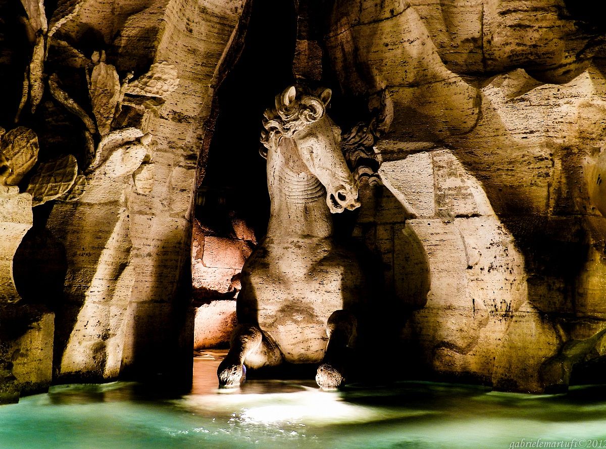 Fountain of the four rivers - detail -