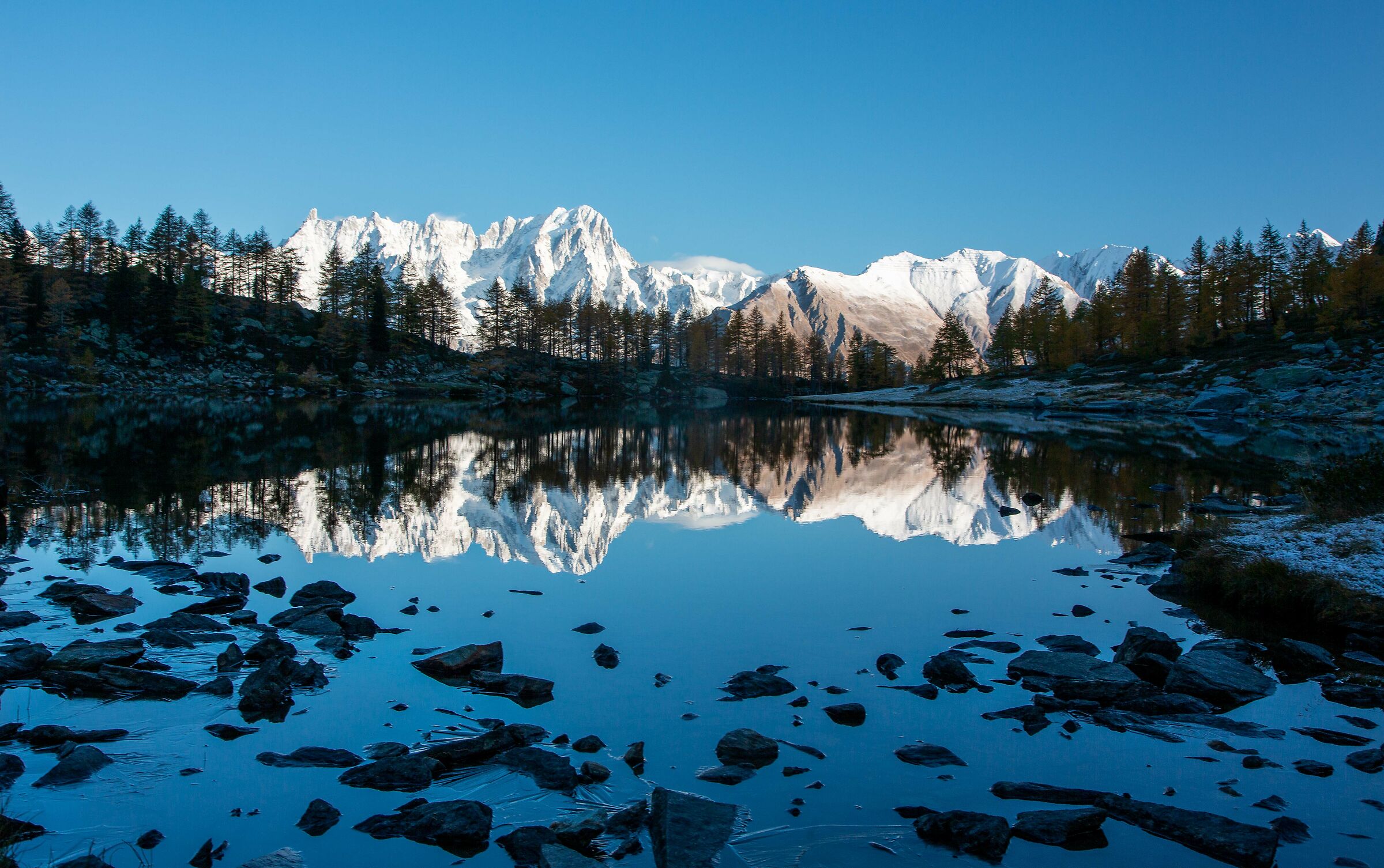 Mirror yourself as soon as you get up.