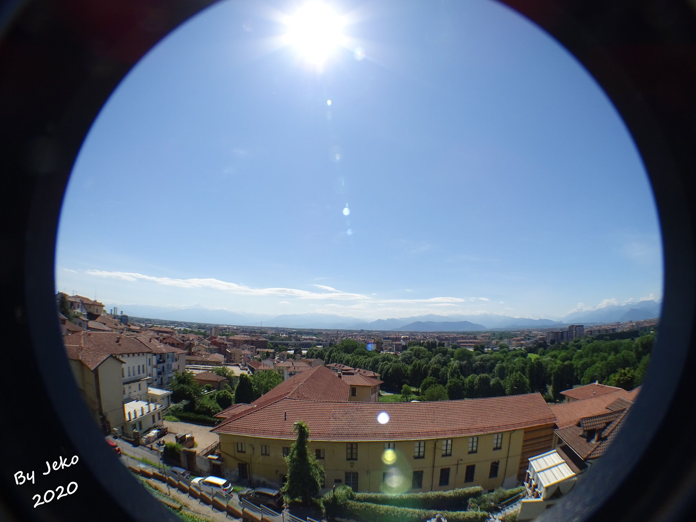 wide-angle on Turin