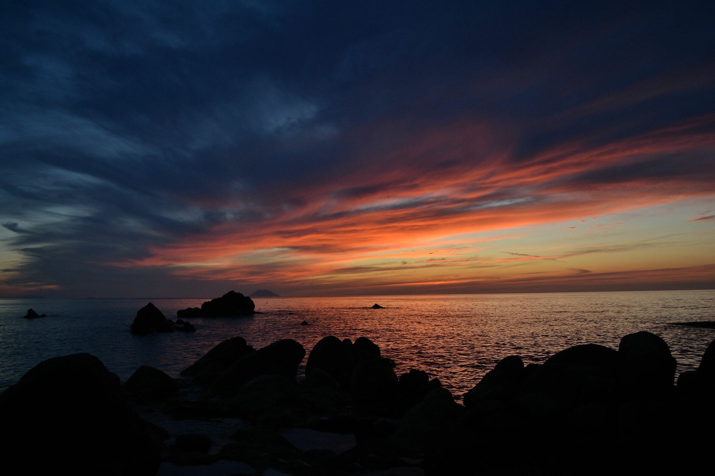 A sunset, a thousand colors