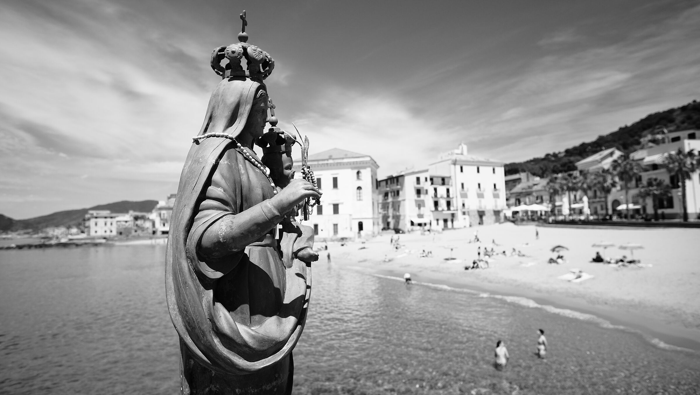 Santa Maria di Castellabate historical period complication