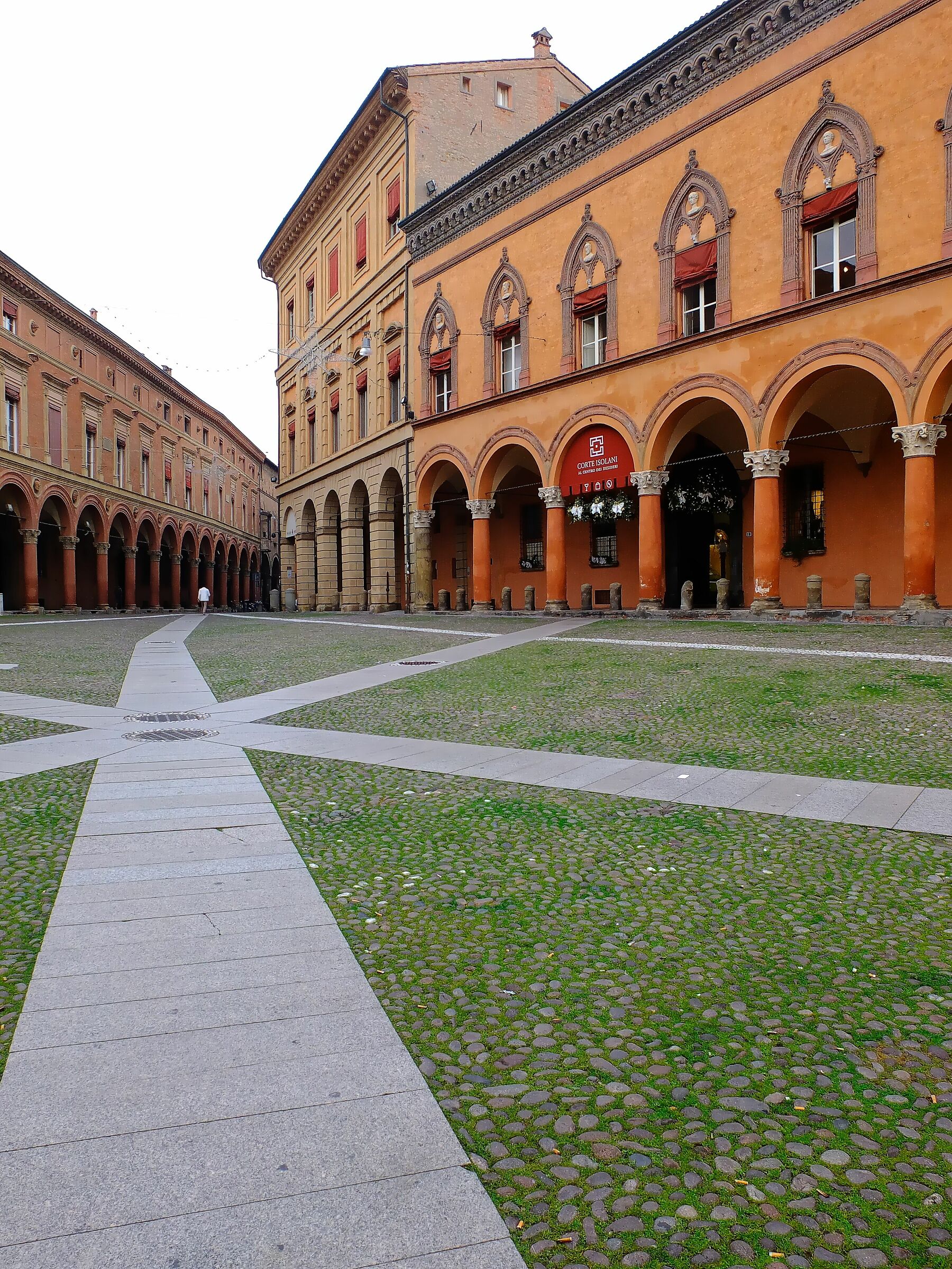 Palazzo Isolani in Piazza Santo Stefano a Bologna.