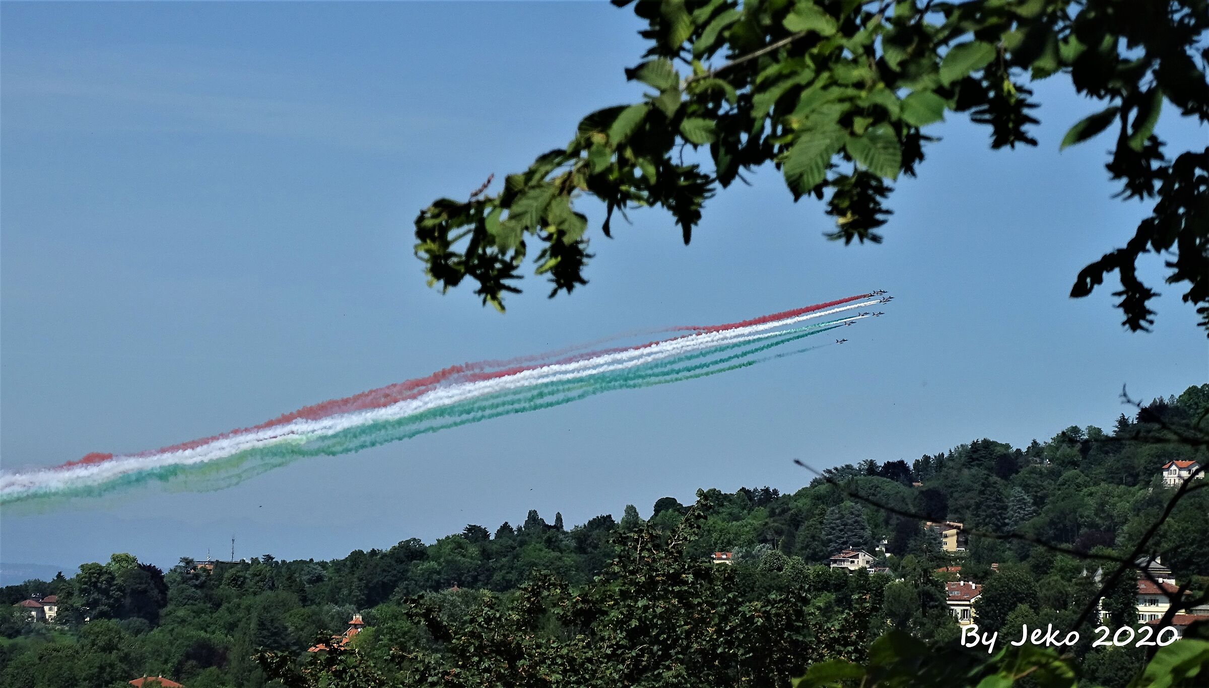 passage tricolor arrows on Turin 25-05-2020