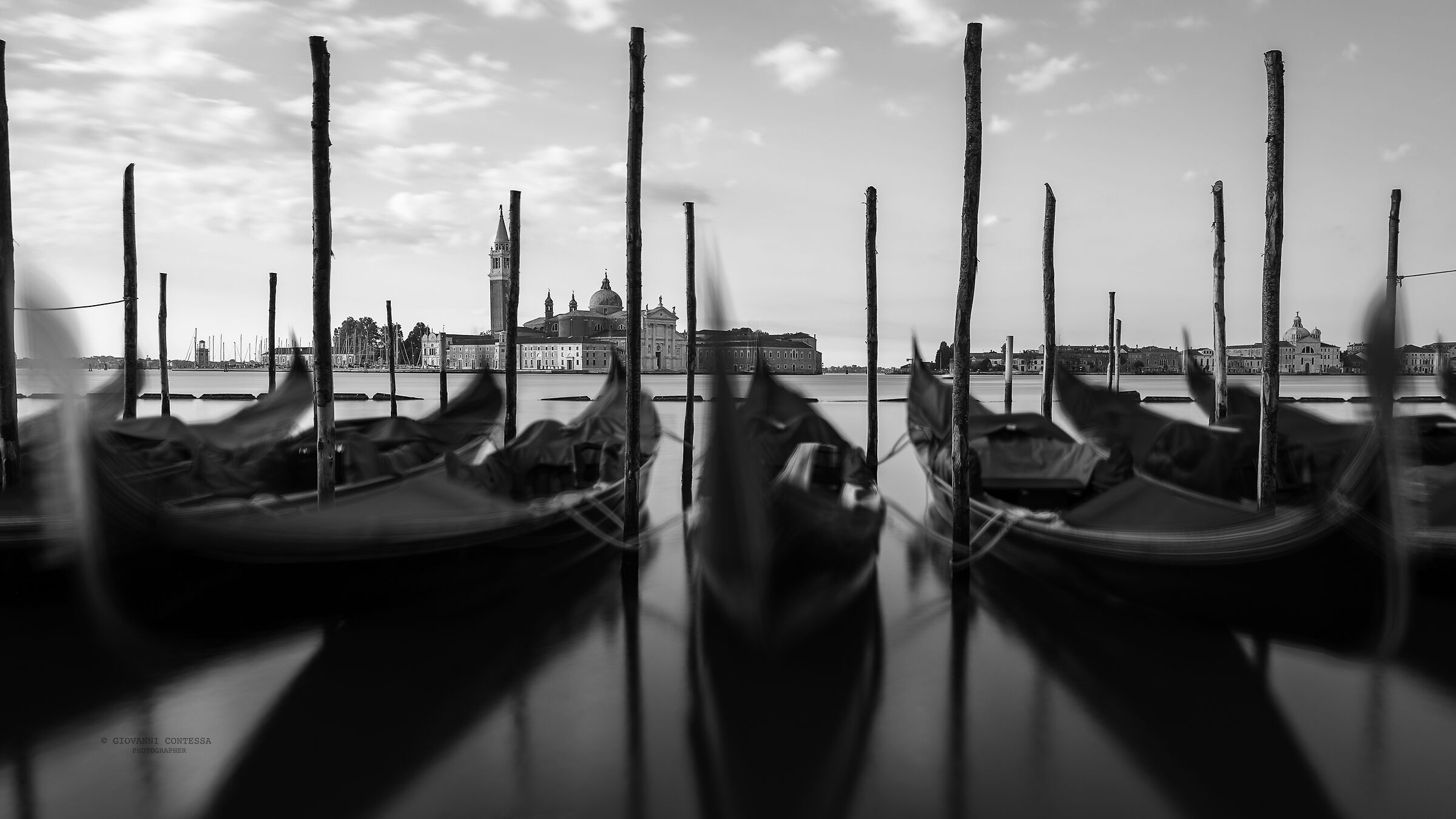 la carezza del vento  ...