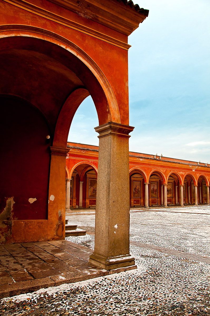 Portici p.zza chiesa Baveno