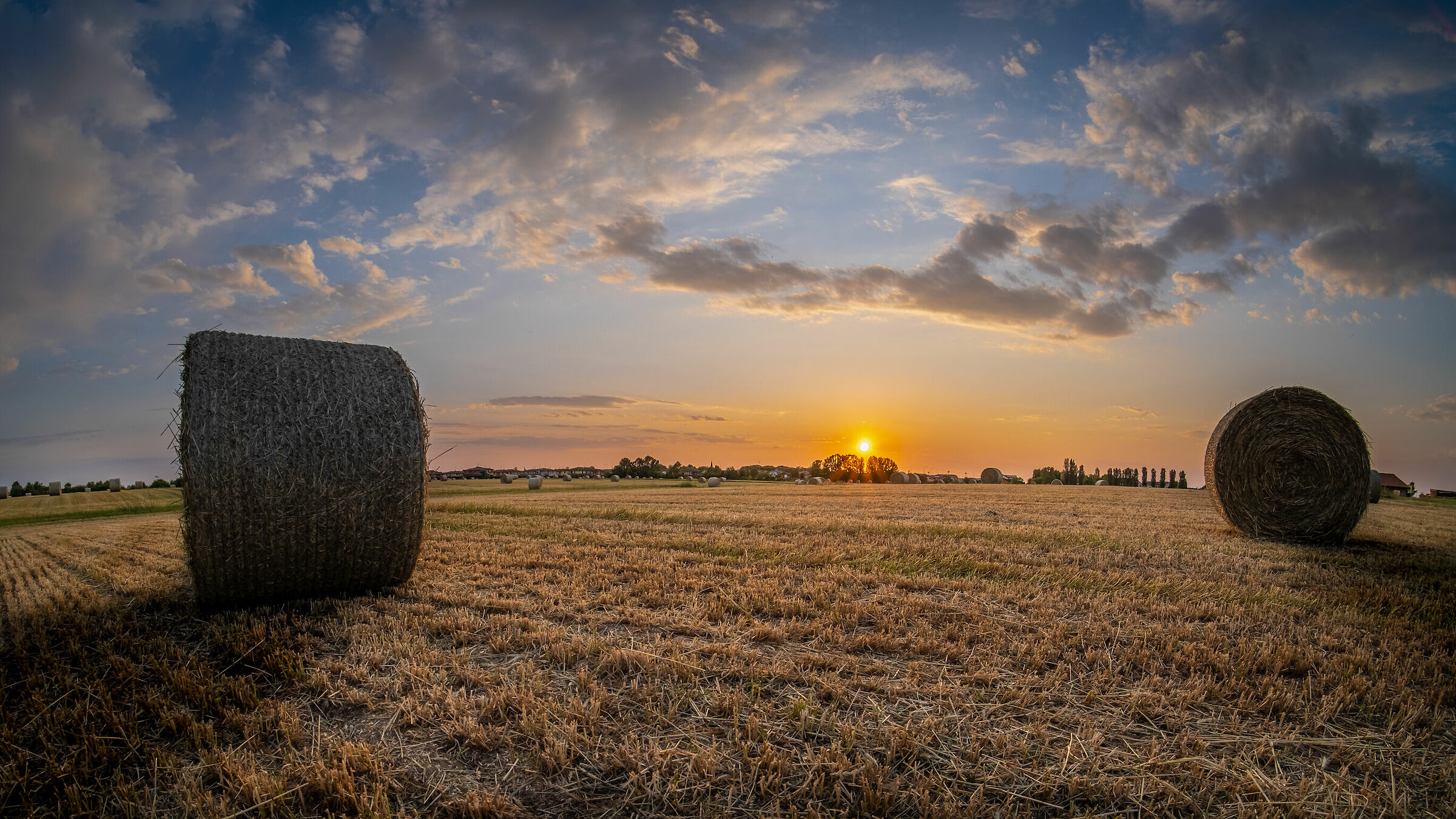 Tramonto sui botoloni